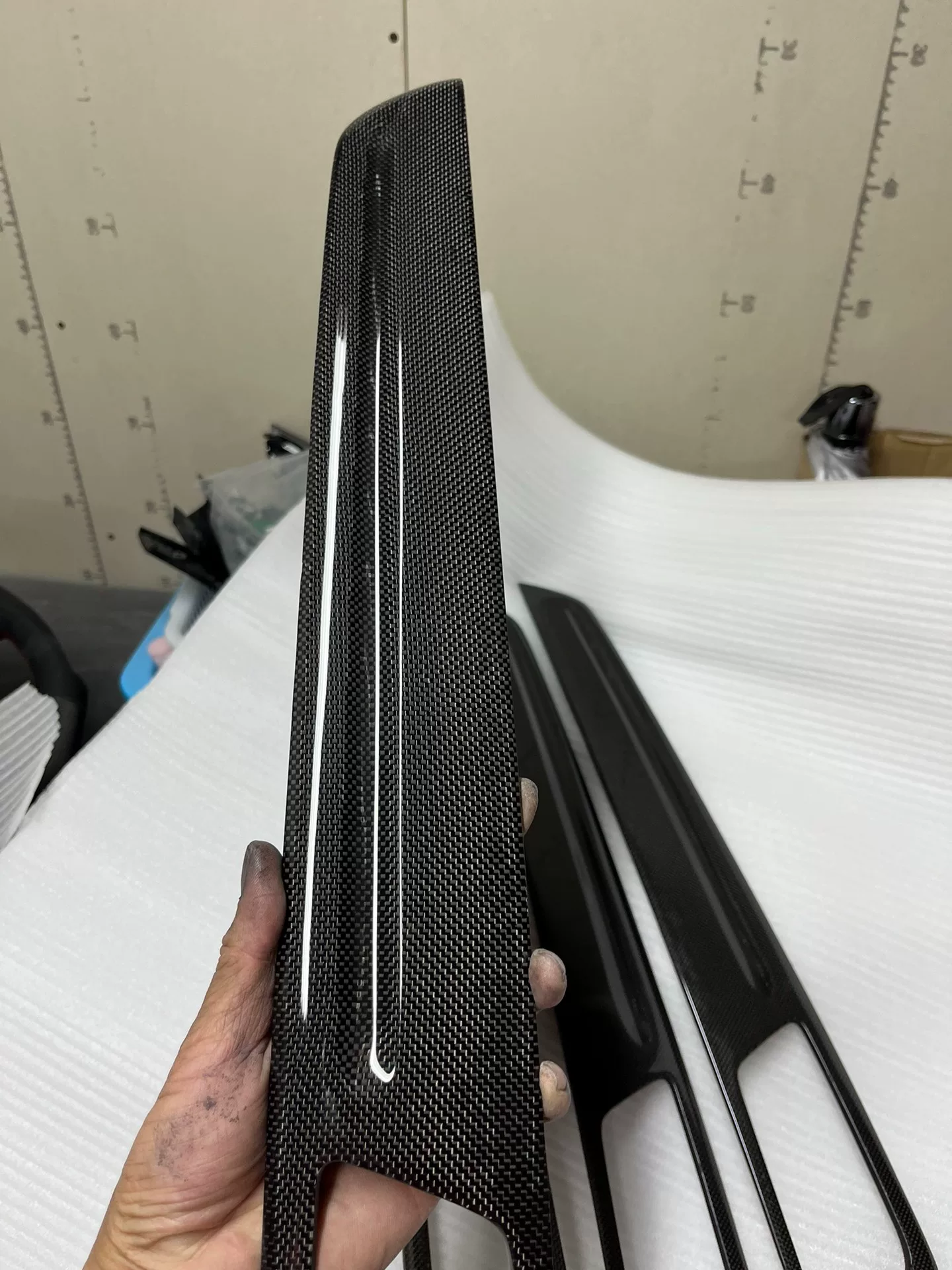 Porsche Cayenne 2018–2023 Four-Door Carbon Fiber Door Handle Panel