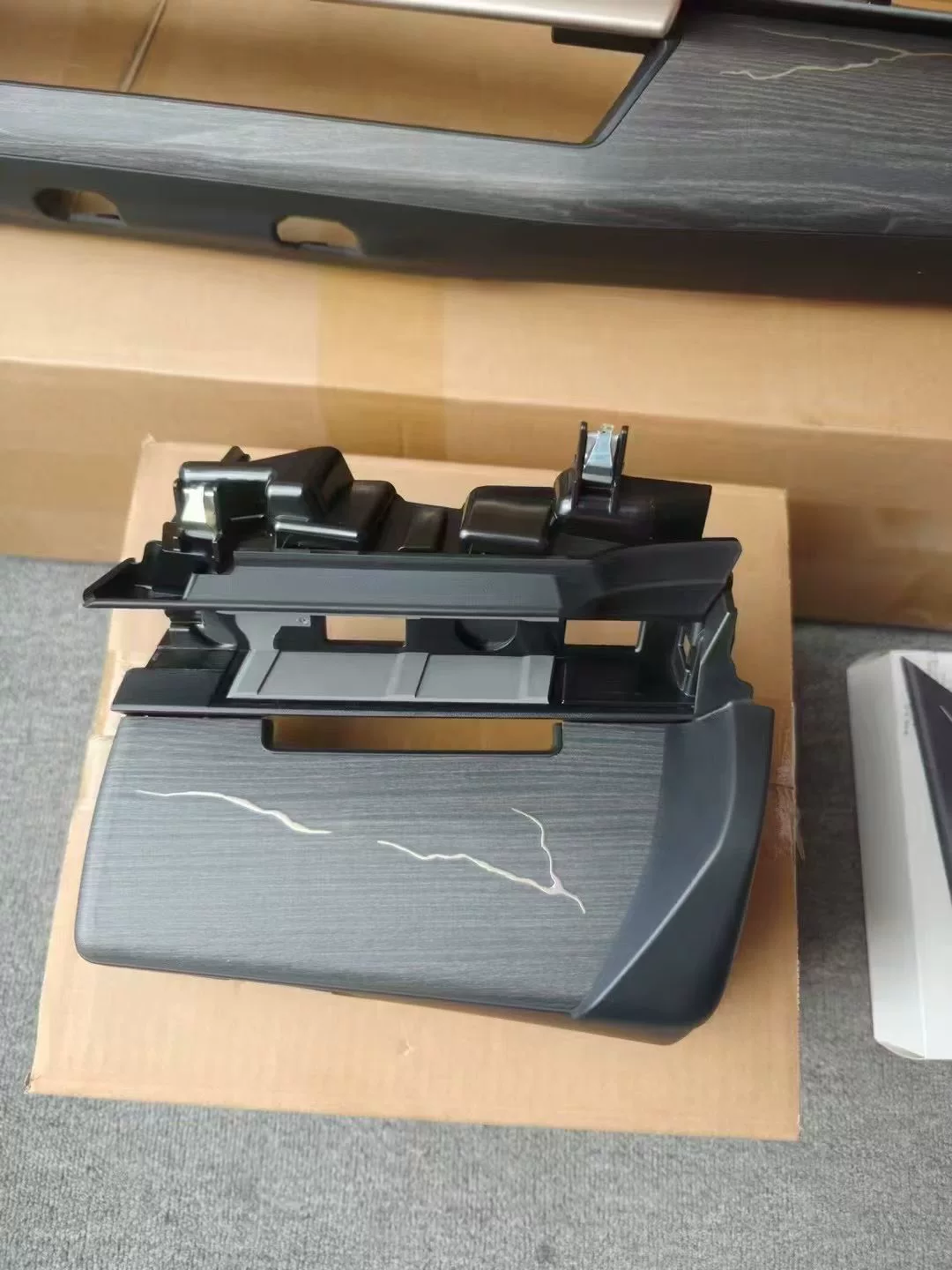 BMW G30/G60 New 5 Series Lightning Strike Wood Interior Trim Panels