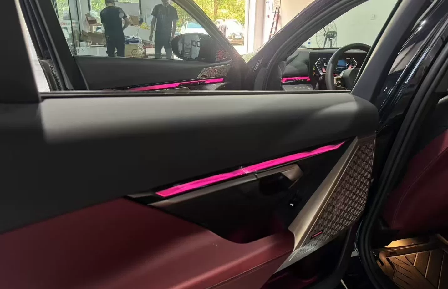Kit de Iluminação Decorativa para BMW Série 5 G68 – Conjunto de 10 Peças de LED para Acentos Internos, com Iluminação Ambiente Traseira em Cristal de 3ª Geração