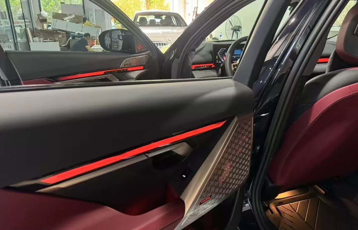 Kit de Iluminação Decorativa para BMW Série 5 G68 – Conjunto de 10 Peças de LED para Acentos Internos, com Iluminação Ambiente Traseira em Cristal de 3ª Geração