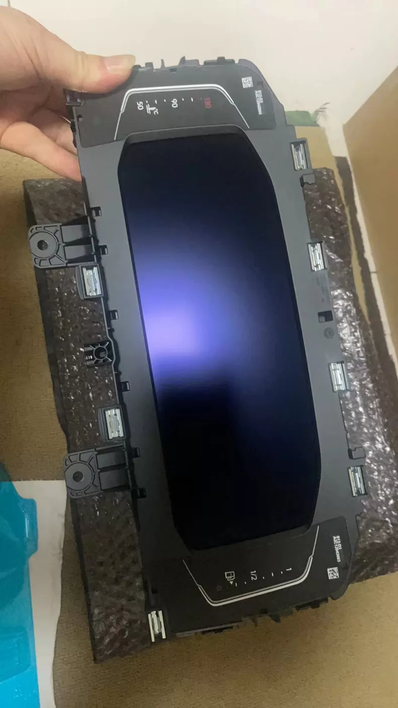 Volkswagen Digital Instrument Cluster for T-Roc, Tiguan, Tharu, Sagitar, Bora – Model 55A920320 (OEM Equivalent)