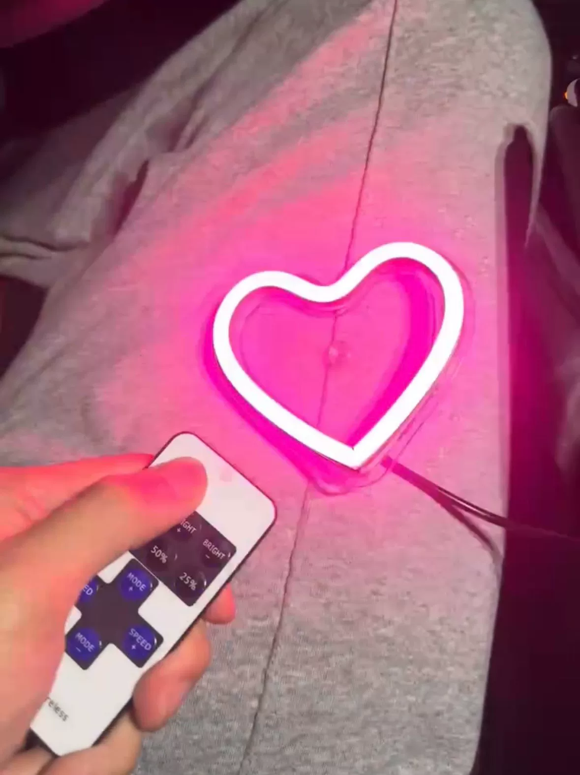 Car Heart-Shaped LED Window Mood Light – Battery & USB Powered, No Wiring Needed