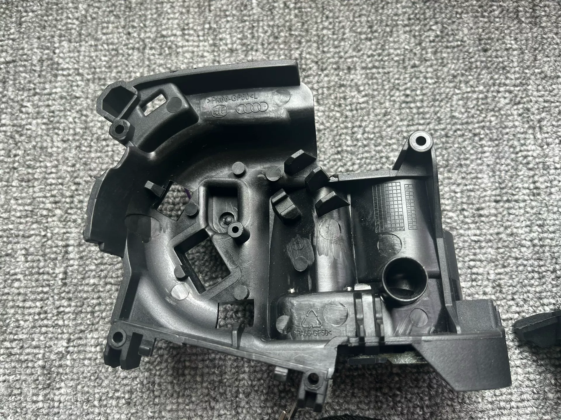 Espejos laterales eléctricos plegables OEM para Audi A3 (2021–2025) – Reemplazo directo con motor de fábrica