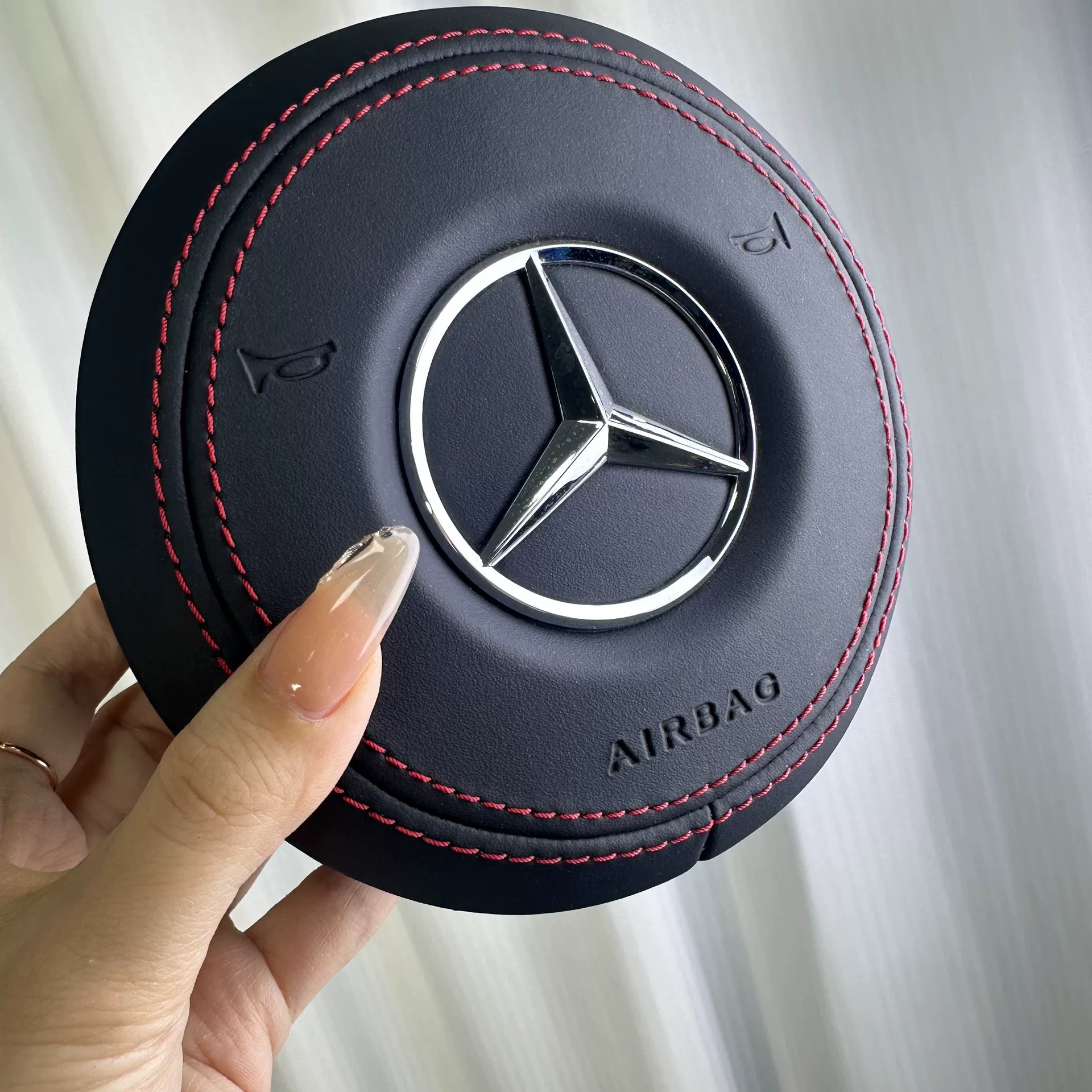 Mercedes-Benz steering wheel horn cover (customized genuine leather/suede version)