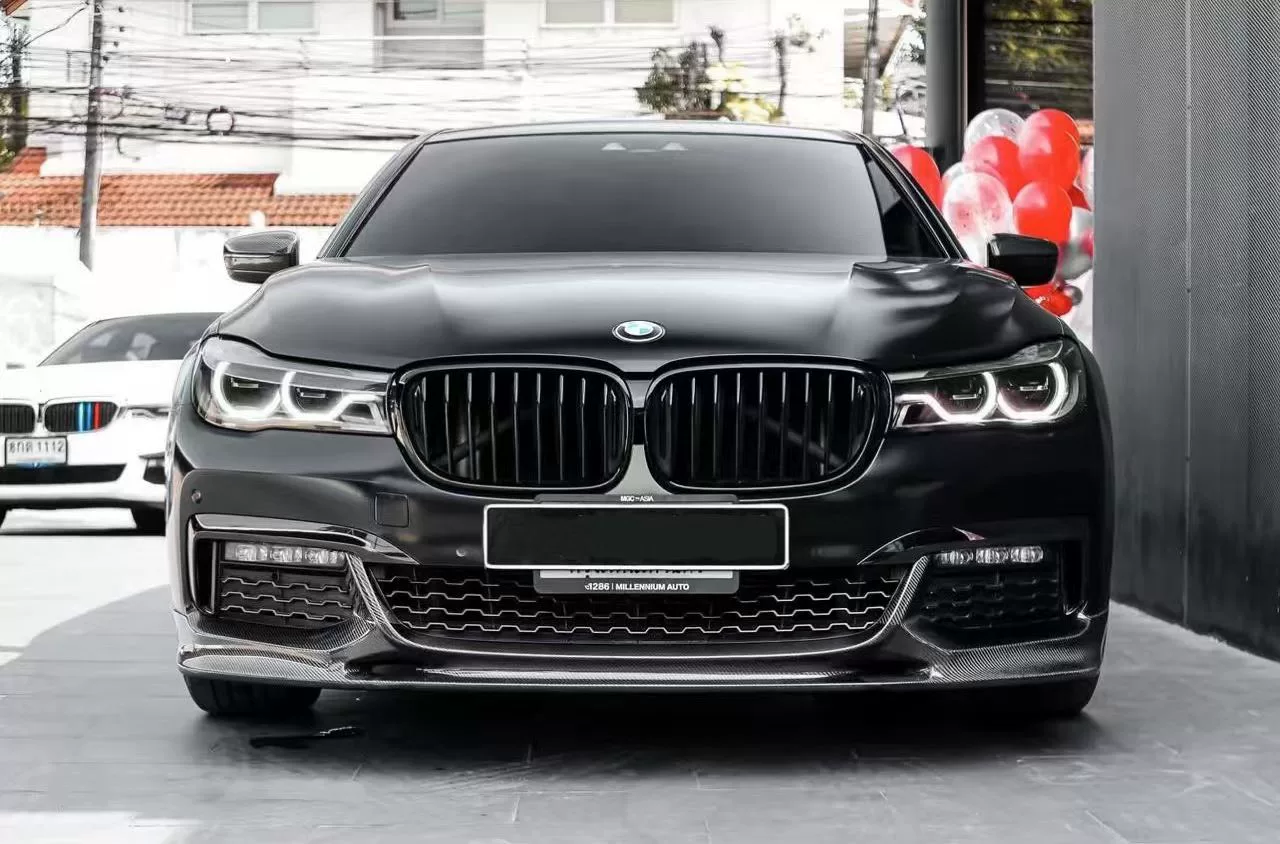 Carbon Fiber Front Lip Spoiler for BMW 7 Series G11/G12 (2016–2019) Sport Package Models