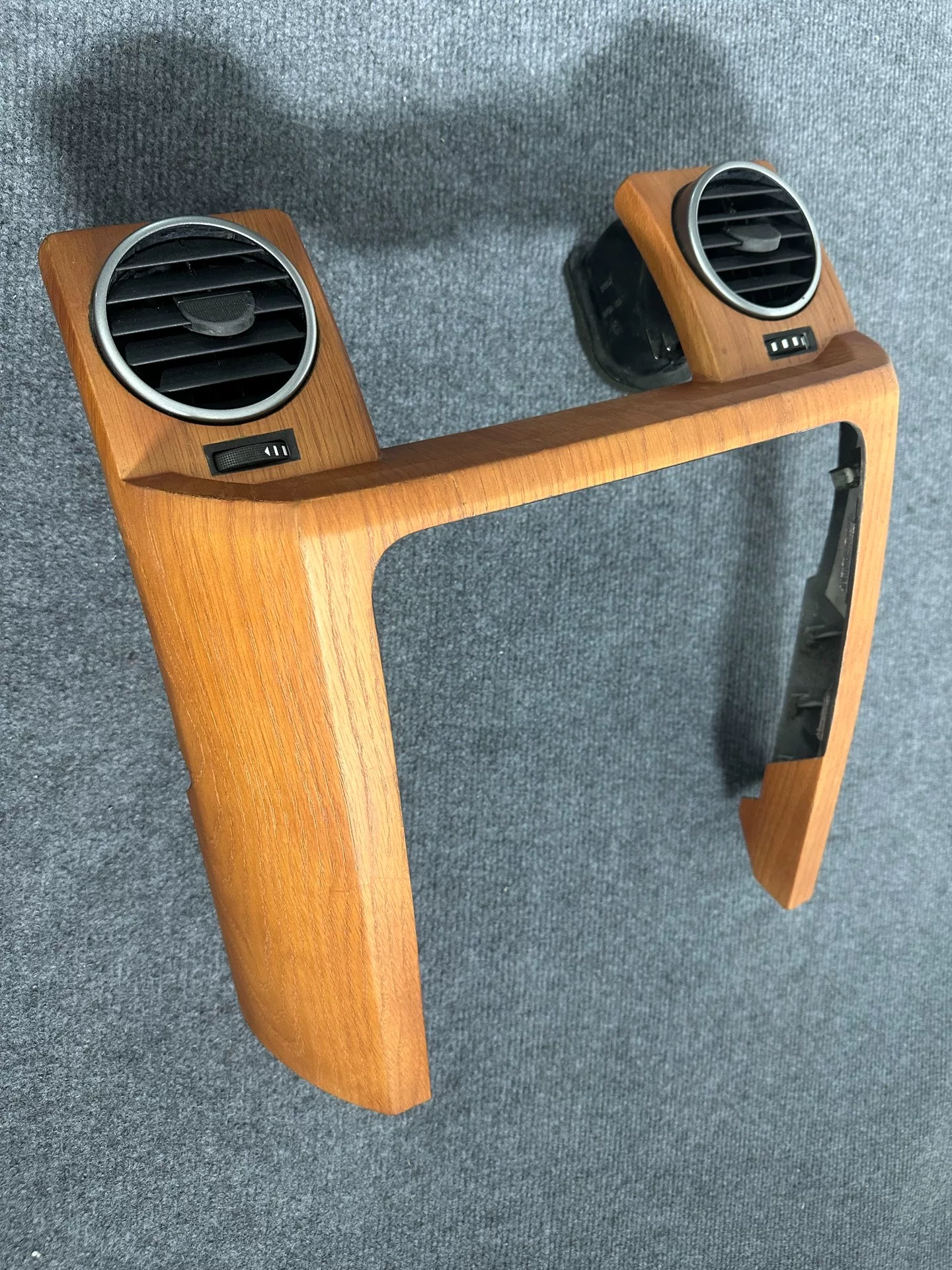 Land Rover Discovery 3 Red-Brown Ash Wood Steering Wheel Trim Kit