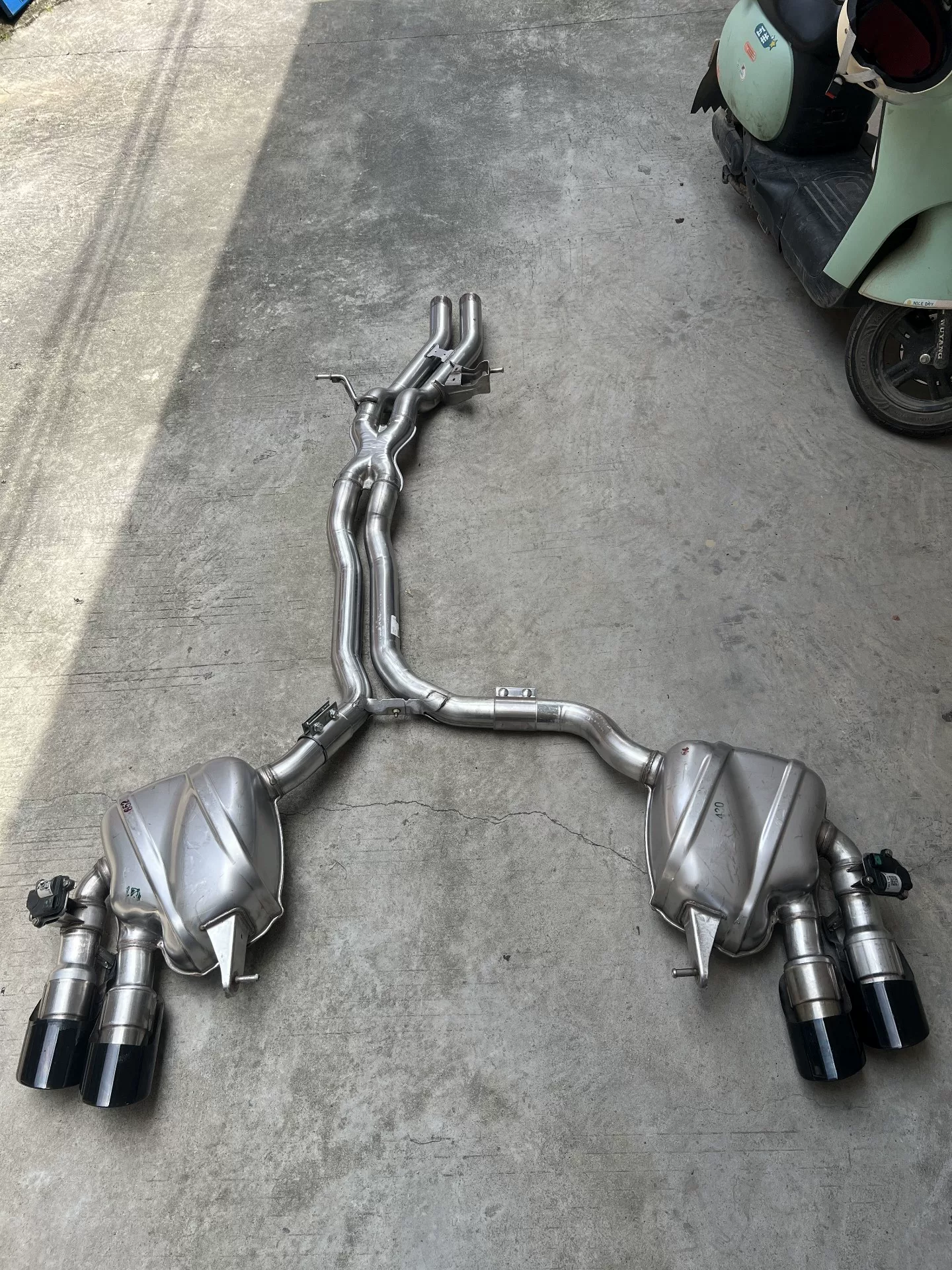 Porsche Macan (2019-2025) Genuine GTS Sport Exhaust System with Dual Chrome Tips