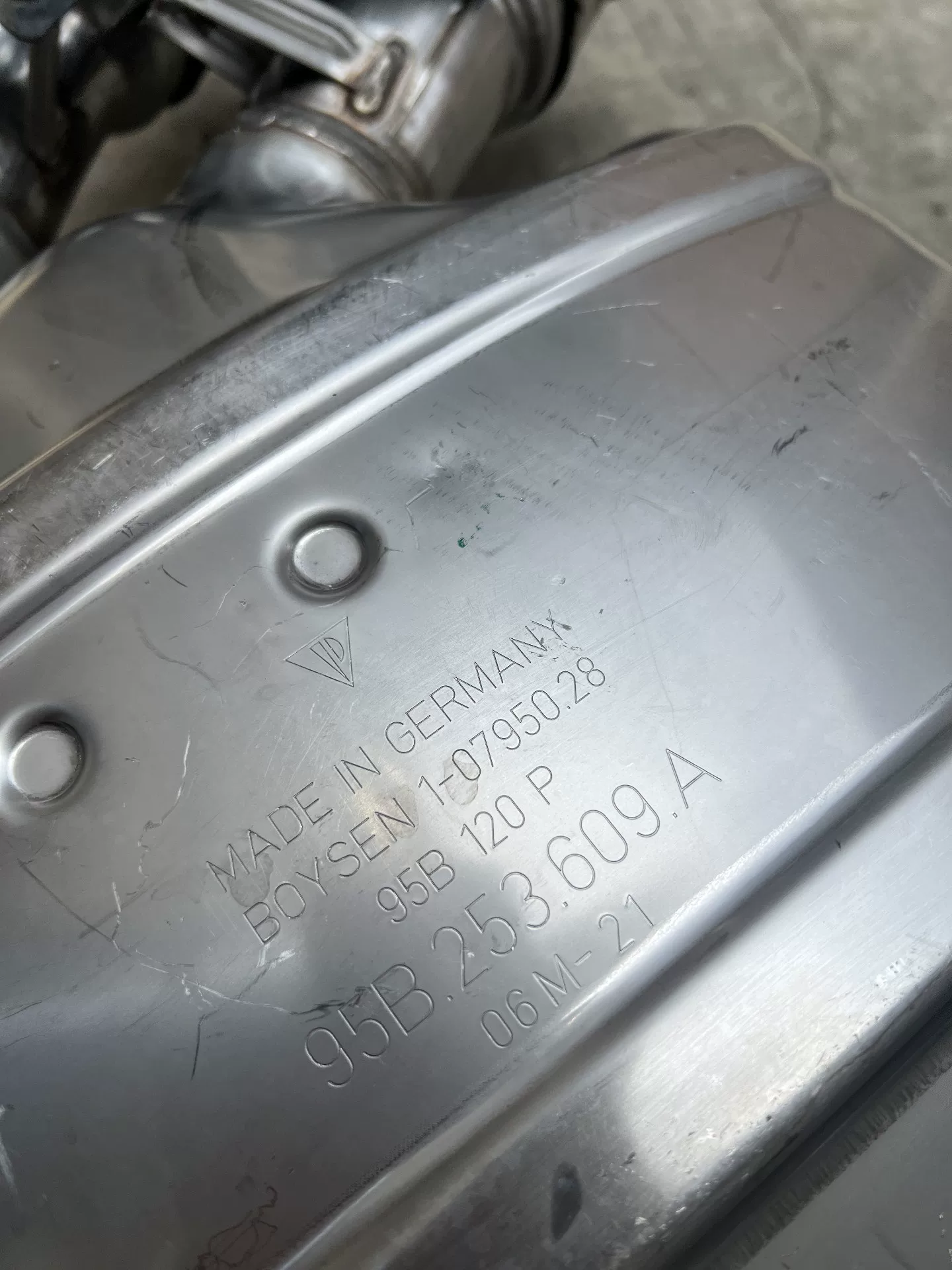 Porsche Macan (2019-2025) Genuine GTS Sport Exhaust System with Dual Chrome Tips