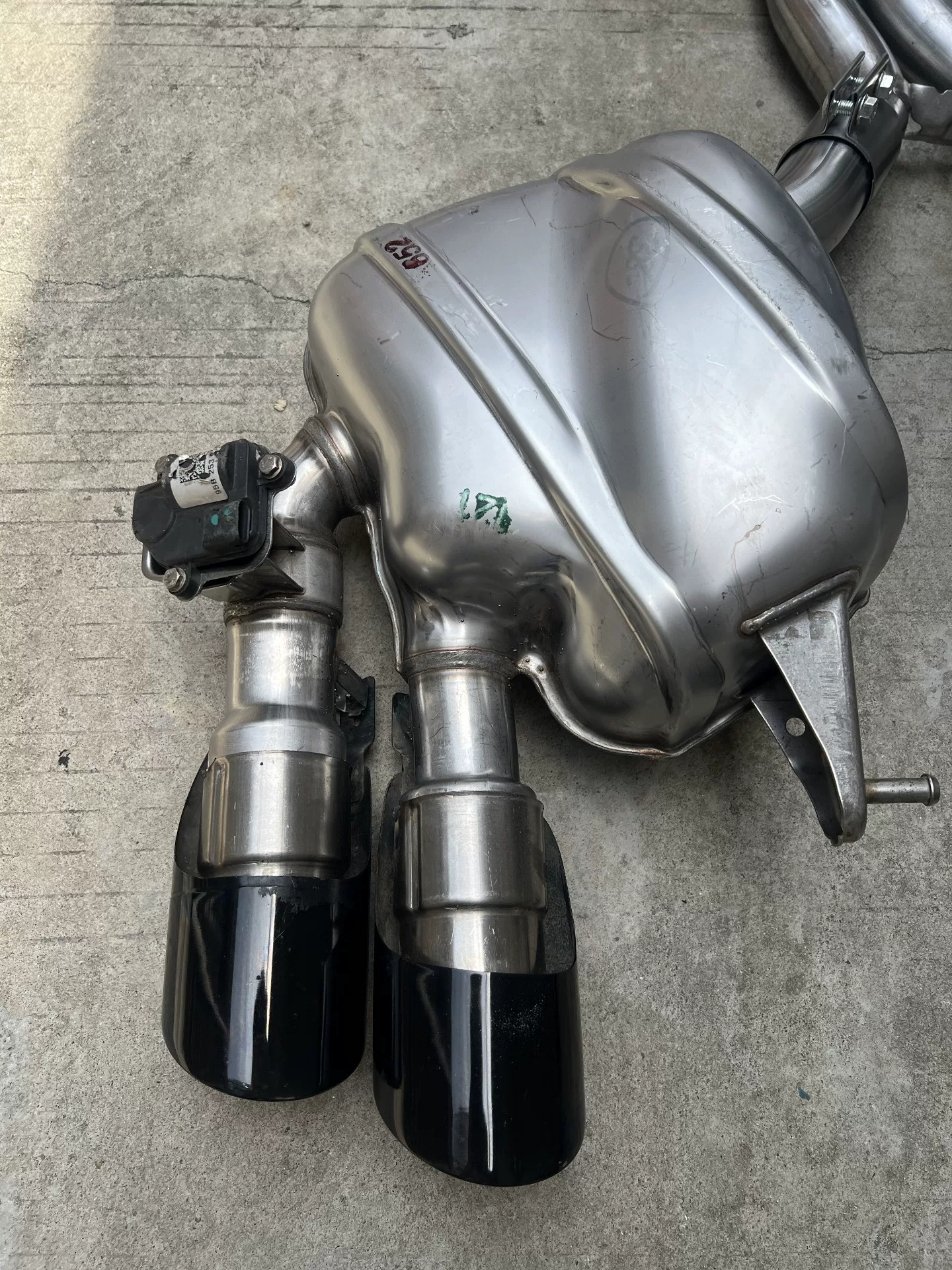 Porsche Macan (2019-2025) Genuine GTS Sport Exhaust System with Dual Chrome Tips