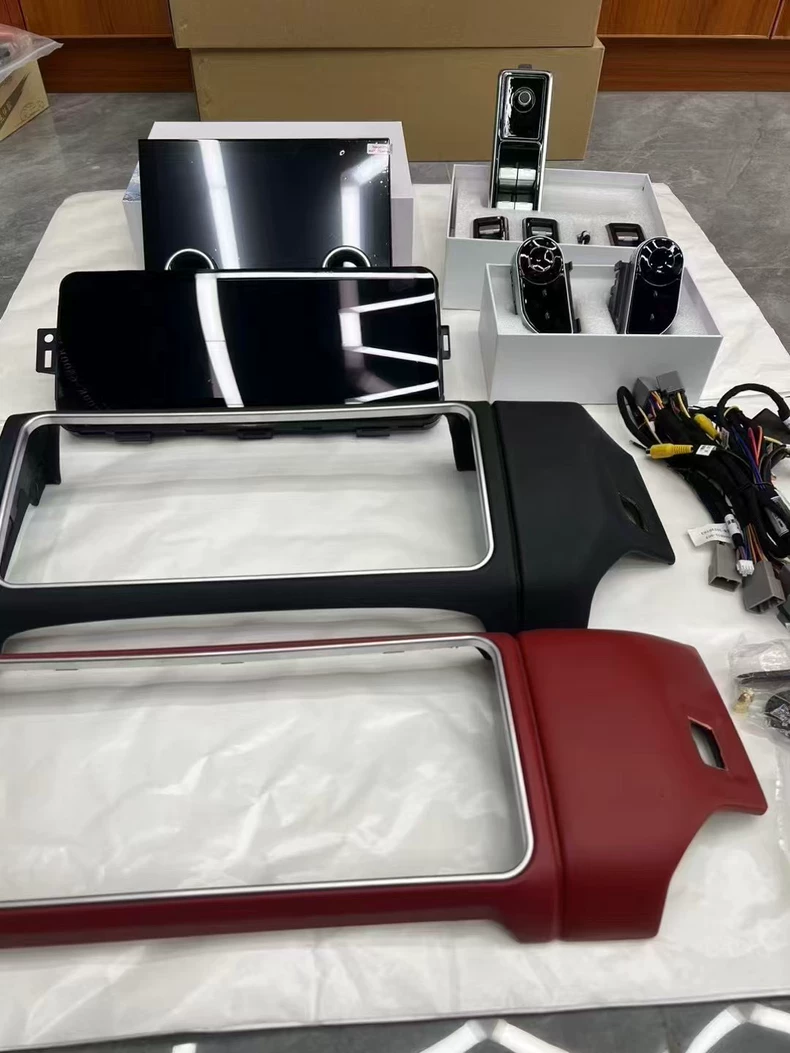 Land Rover Range Rover Sport (2013–2017) Digital Cockpit Upgrade Kit