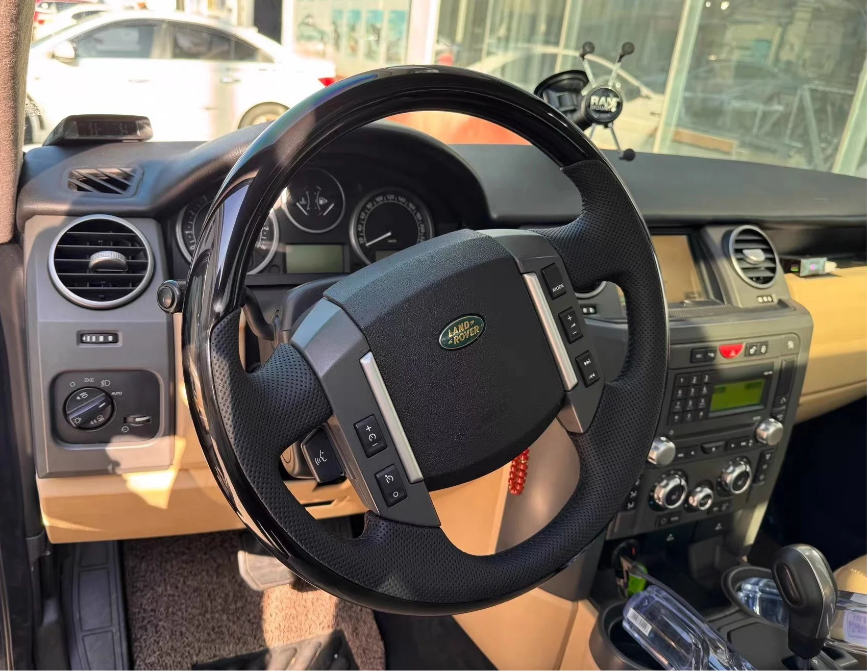 Full-Rim Genuine Wood Steering Wheel for Land Rover Discovery 3 (Custom-Refurbished OEM Base)