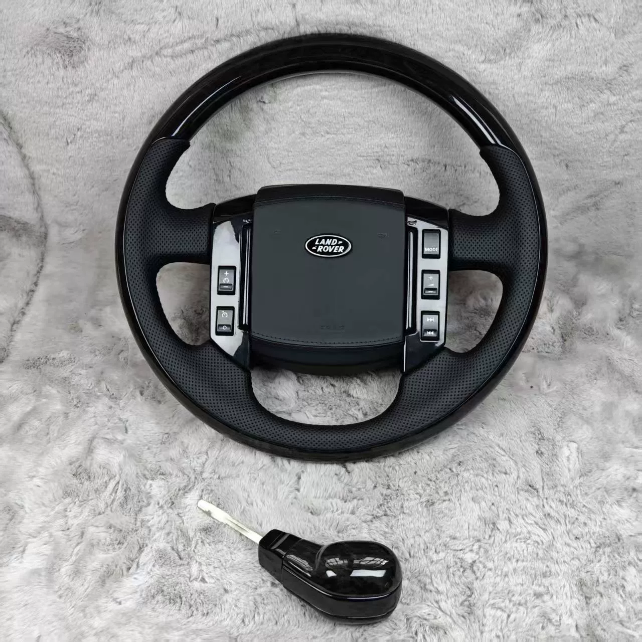 Full-Rim Genuine Wood Steering Wheel for Land Rover Discovery 3 (Custom-Refurbished OEM Base)