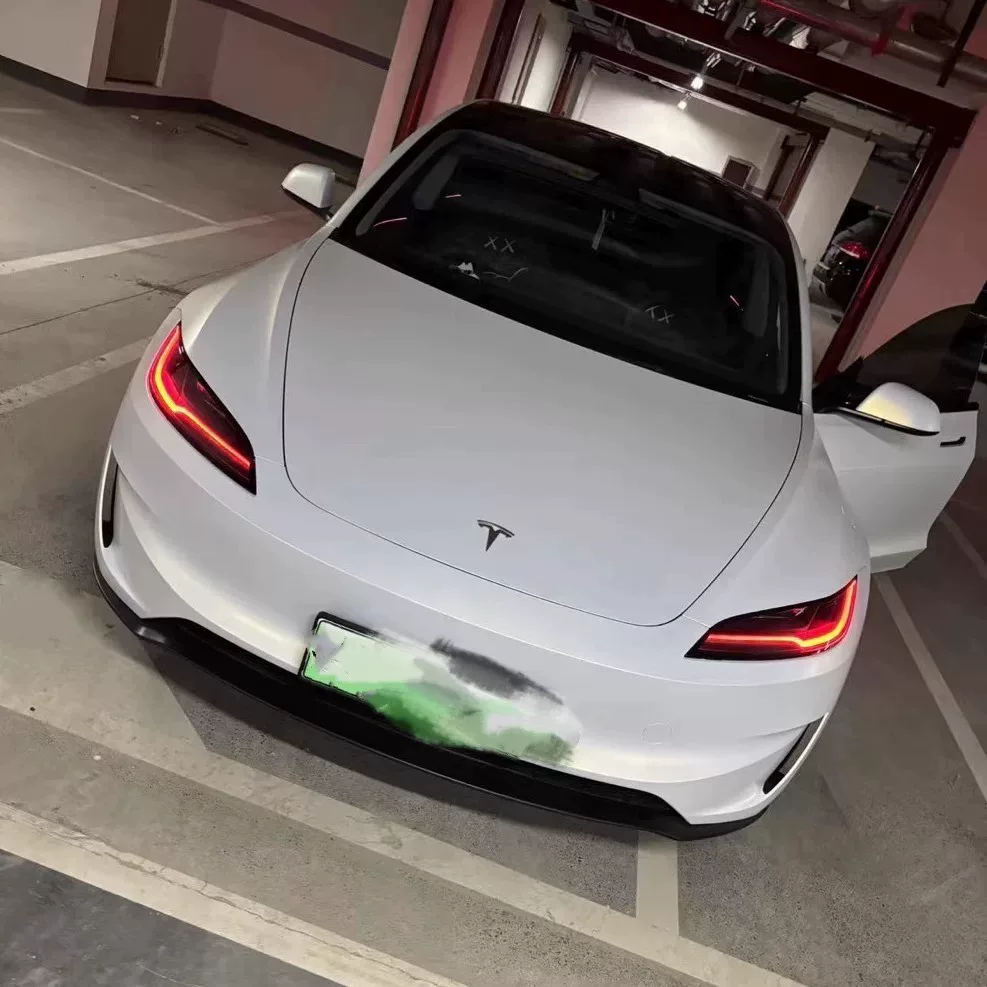 Luzes diurnas de LED multicoloridas para Tesla Model 3 (ajustáveis via app, 64 cores + luz branca original / olho dourado / olho vermelho / olho azul do diabo)