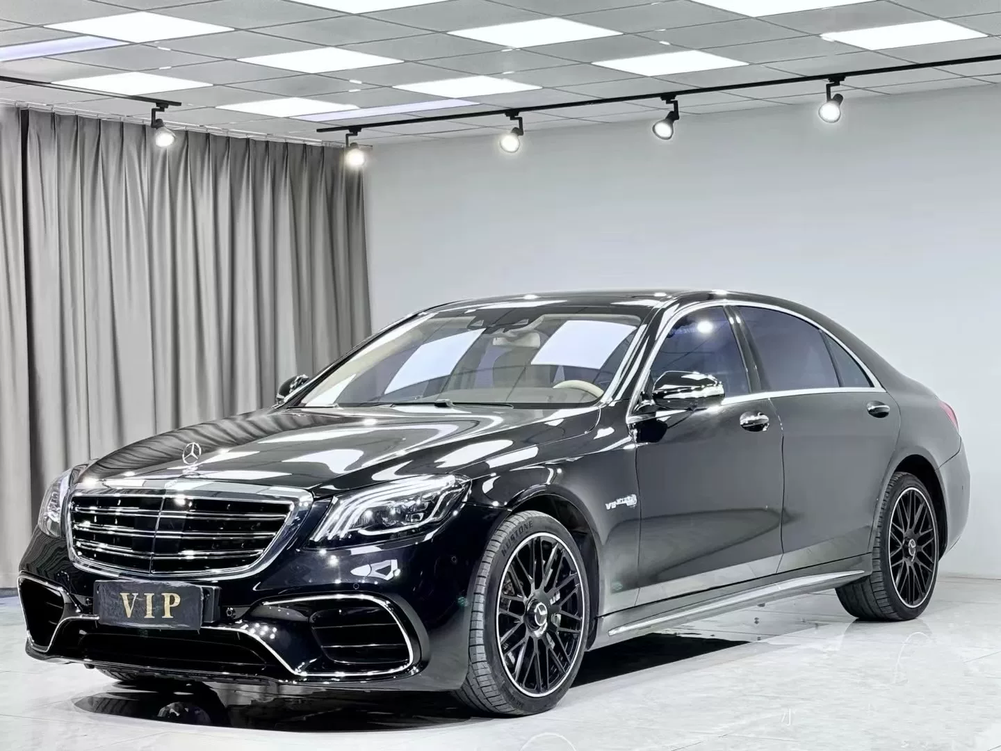 AMG-Style Side Skirts for Mercedes-Benz S-Class W222 (S63/S65) – Chrome Trim Edition