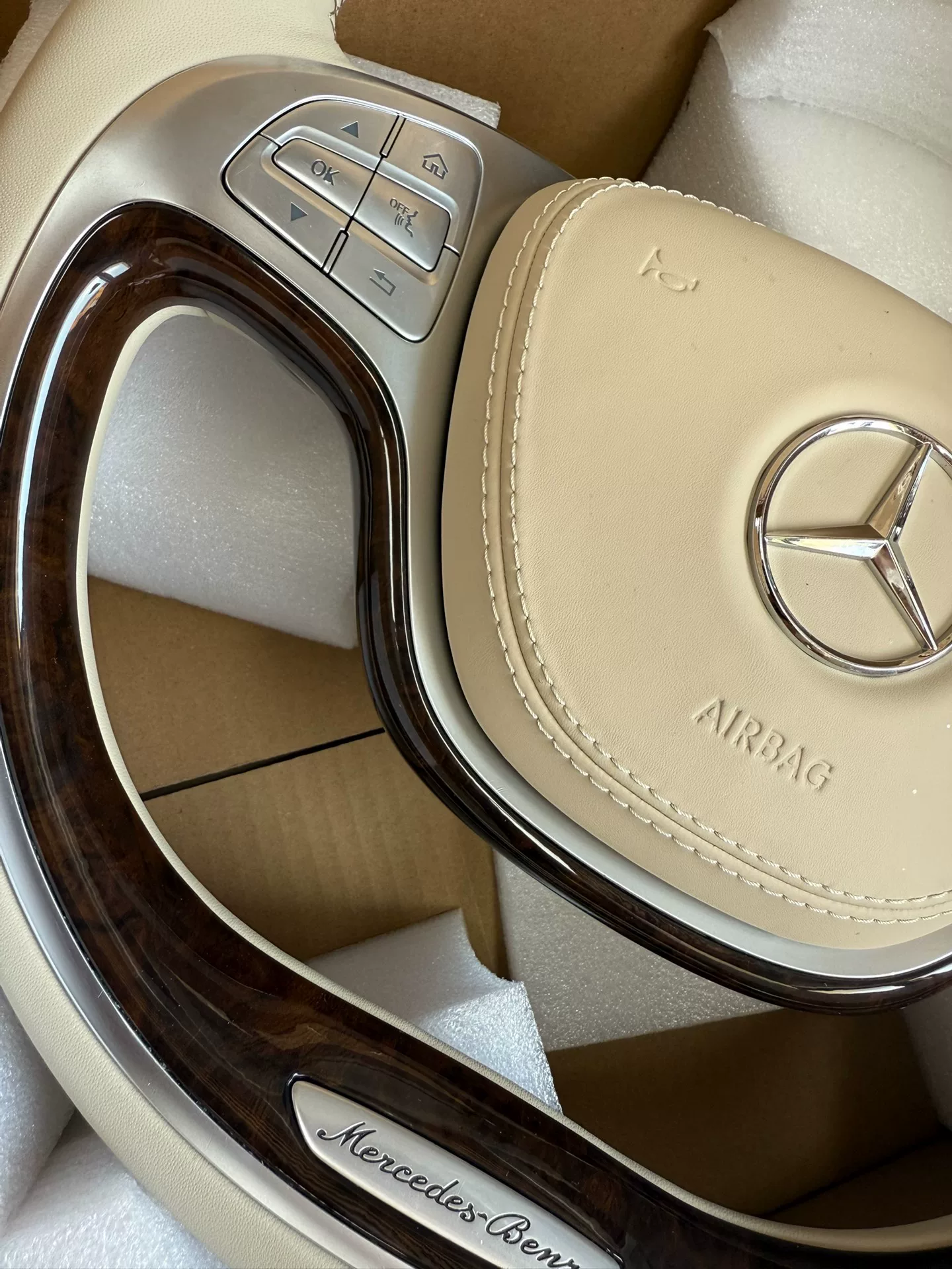 Genuine Wood-Trimmed Steering Wheel for Mercedes-Maybach S-Class W222 (S300 / S320)