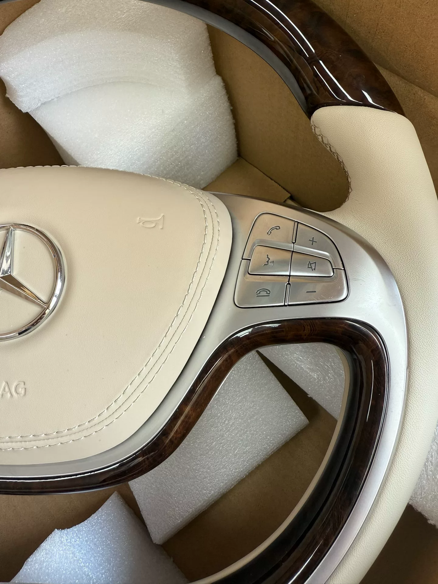 Genuine Wood-Trimmed Steering Wheel for Mercedes-Maybach S-Class W222 (S300 / S320)