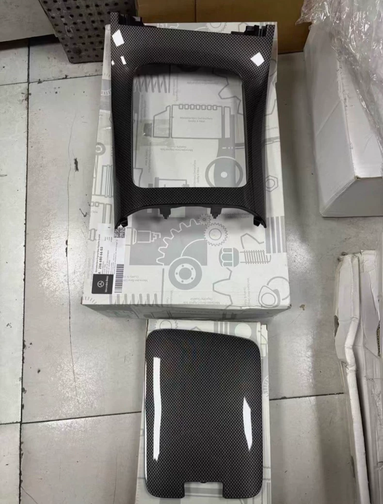 Kit de acabamento genuíno em fibra de carbono para o painel de instrumentos do Mercedes-Benz Classe C (W206) e CLE (C236)