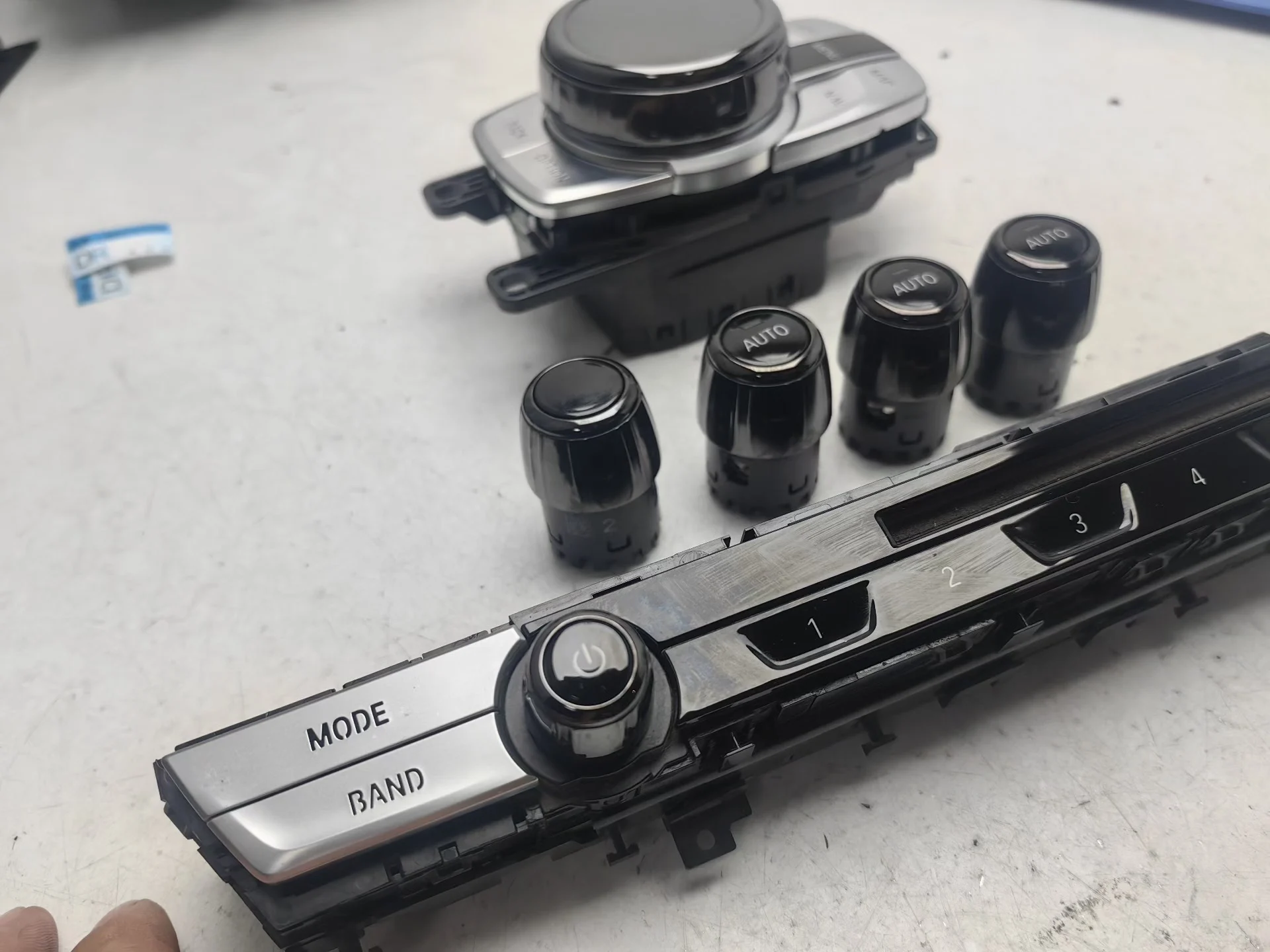 Genuine BMW Ceramic Climate Control Panel Buttons & iDrive Knob for G30/G38/G32/G12 Models