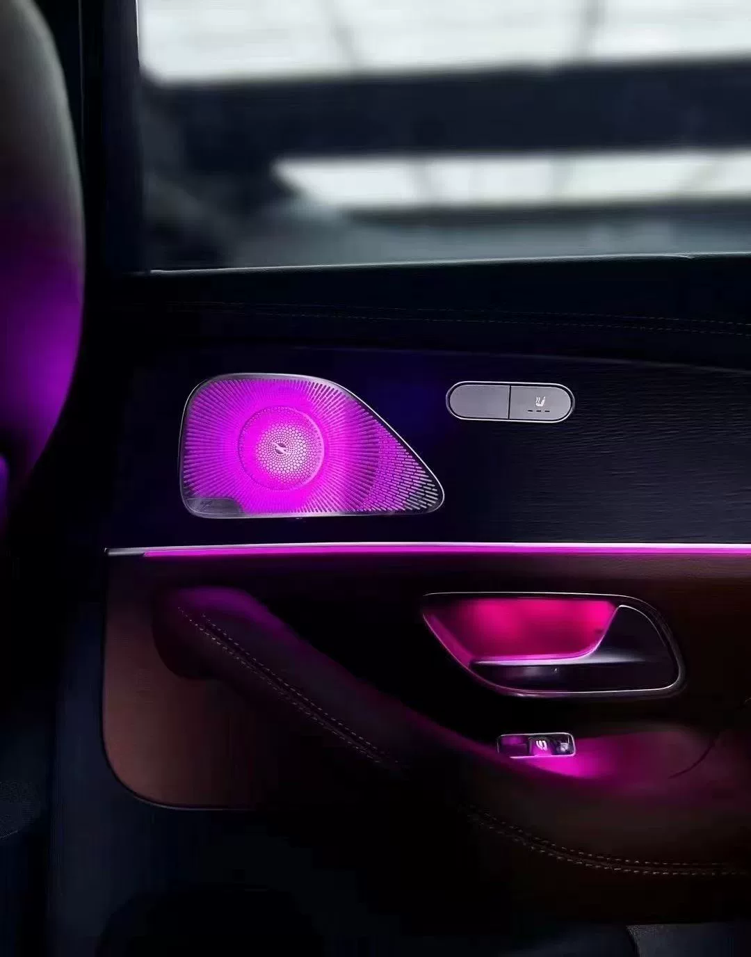 Mercedes-Benz GLS/GLE Ambient Lighting Kit – Vent LED Lights, Burmester Speaker Grille Illumination, Sunroof Ambient Light, Seatback Mood Lighting, 4D Rotating Tweeter Accent
