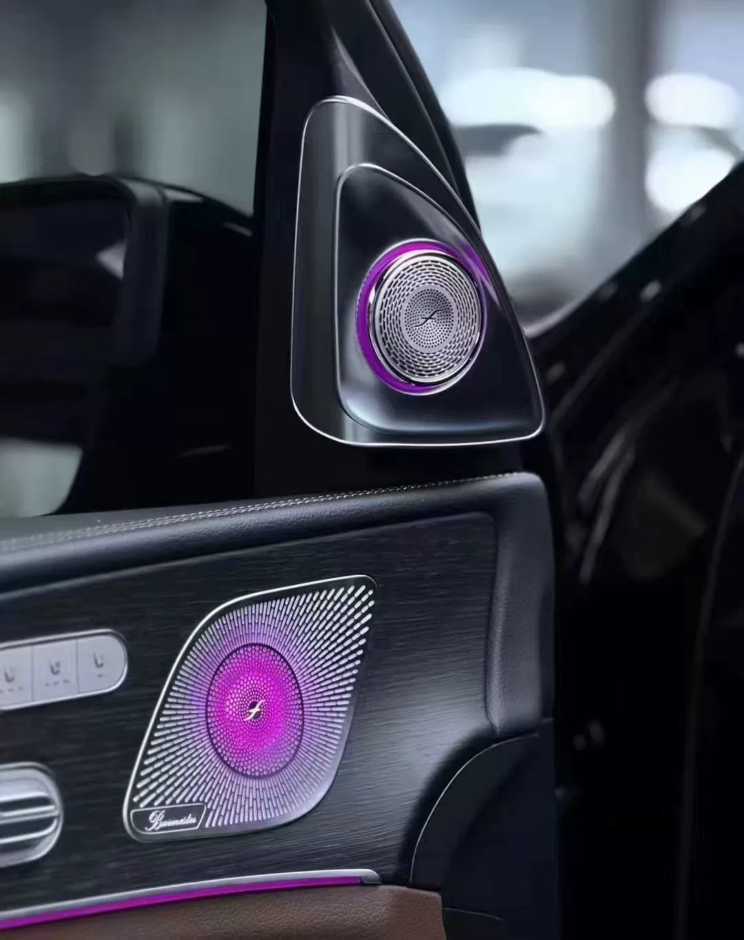 Mercedes-Benz GLS/GLE Ambient Lighting Kit – Vent LED Lights, Burmester Speaker Grille Illumination, Sunroof Ambient Light, Seatback Mood Lighting, 4D Rotating Tweeter Accent