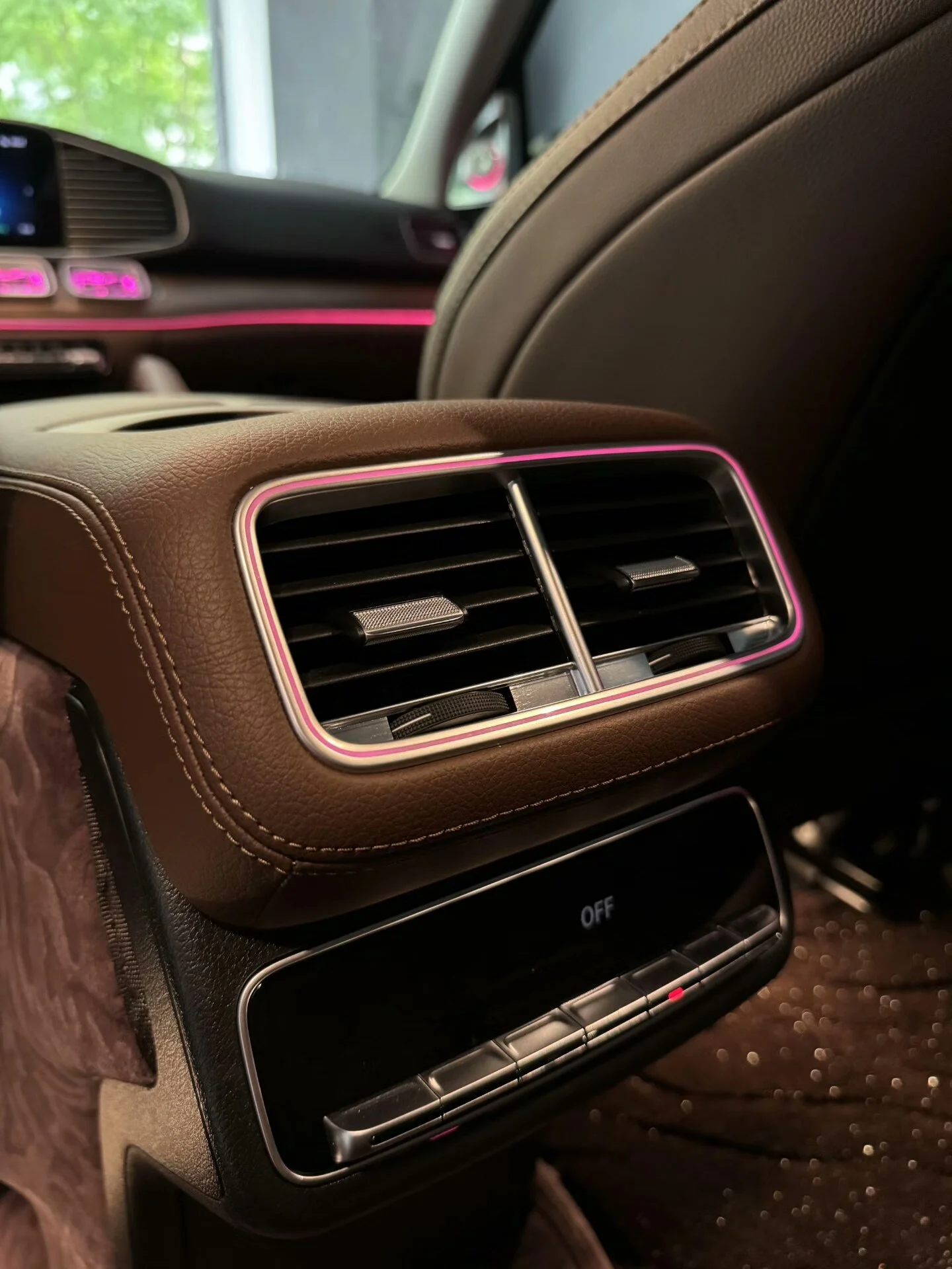 W167 Mercedes-Benz GLE/GLS SUV HVAC Vent Ambient Light Trim Kit