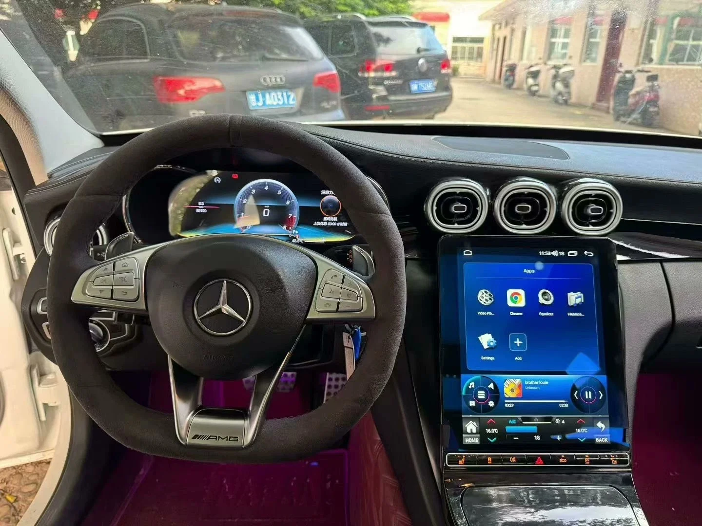 Mercedes-Benz C-Class W205/Upgraded older GLC model W206 New interior kit