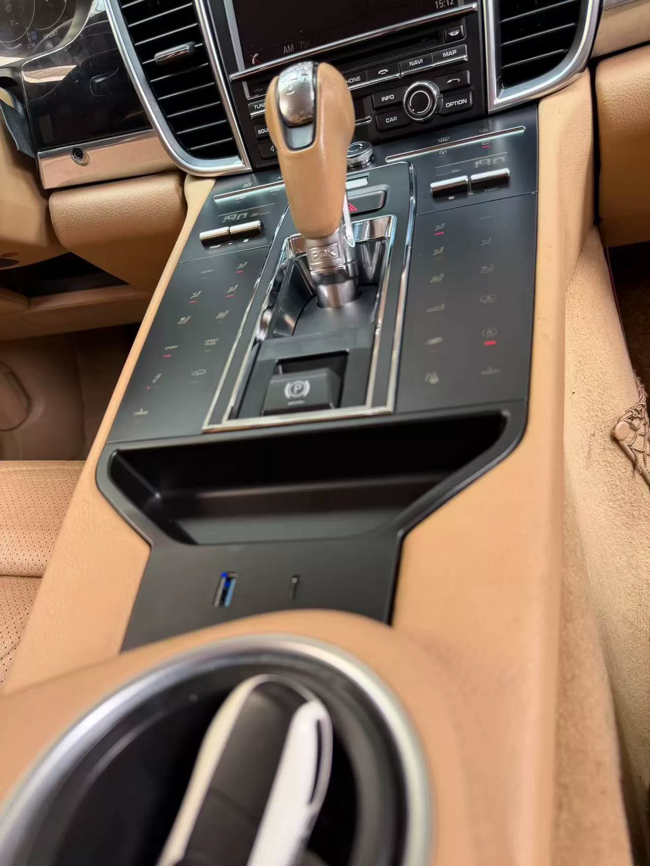 Painel de controle climático com tela sensível ao toque de alta qualidade para Porsche Panamera (2010–2017) – Atualização completa para LCD, com USB-C e suporte para ar-condicionad