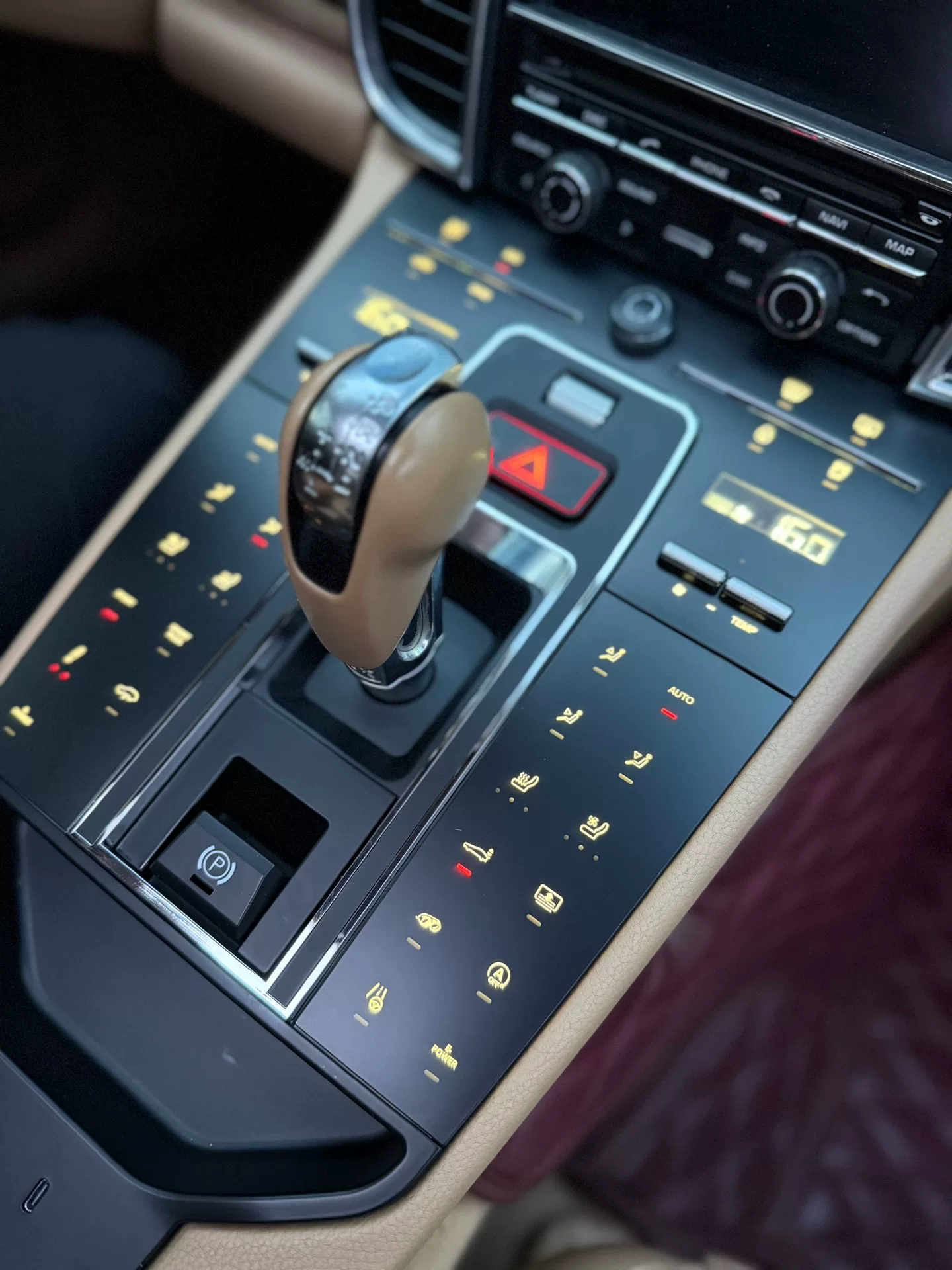 Painel de controle climático com tela sensível ao toque de alta qualidade para Porsche Panamera (2010–2017) – Atualização completa para LCD, com USB-C e suporte para ar-condicionad