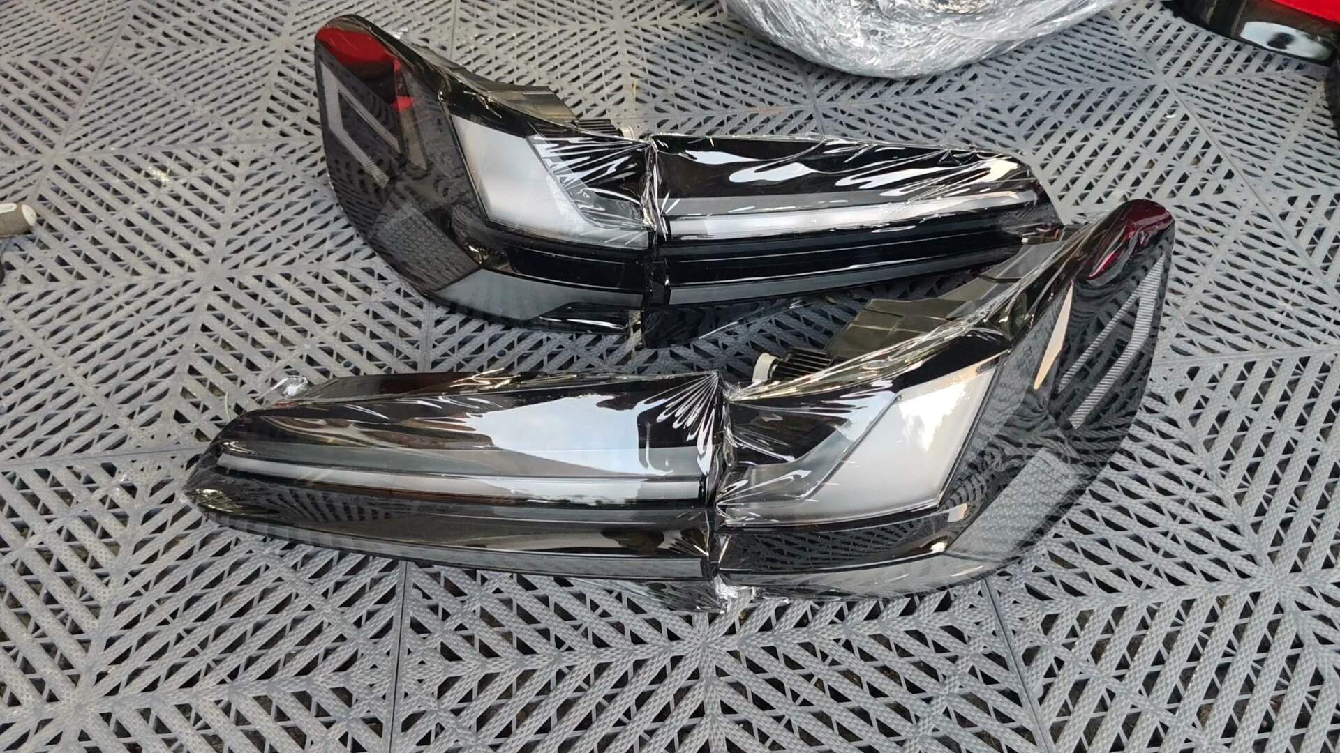 BMW X5 G05/G18 2019–2022 Old Model to New Model Tail Light Assembly (Left and Right Sides)