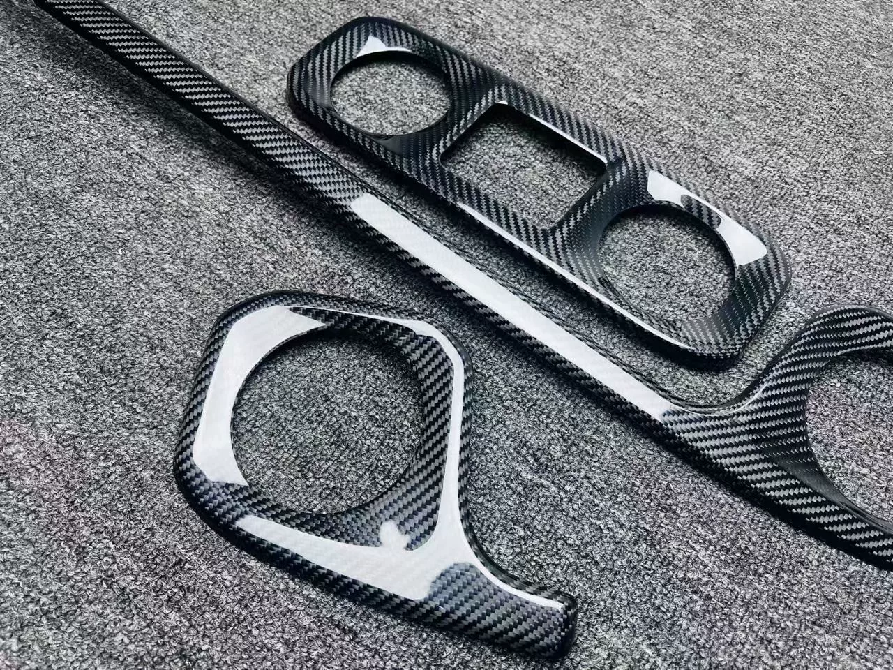 Carbon Fiber AC Vent Trim Set (3-Piece) for Mercedes-Benz G-Class (2019–2025) – G500, G550, G63