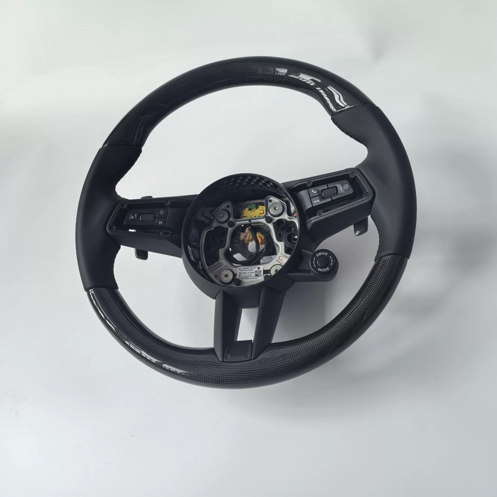 Porsche 992 / Cayenne (2024+) / Panamera Estrutura de Volante em Fibra de Carbono