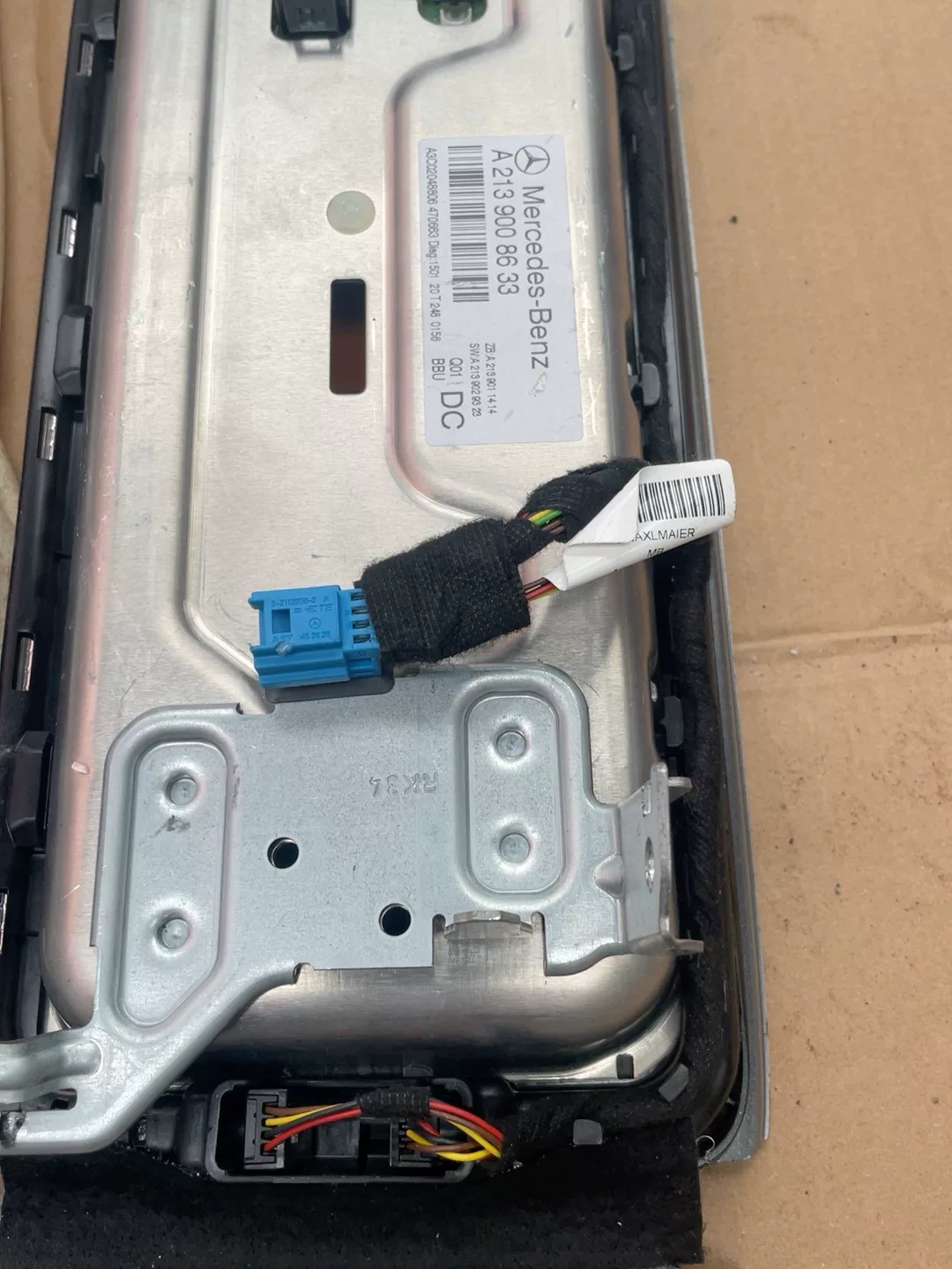 Mercedes-Benz 213 OEM LCD Instrument Cluster Display, Available in Dual-Bulb and Single-Bulb Versions
