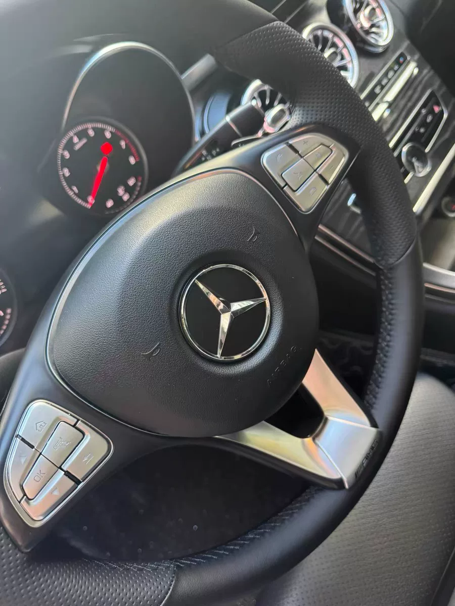 Mercedes-Benz Steering Wheel Emblem