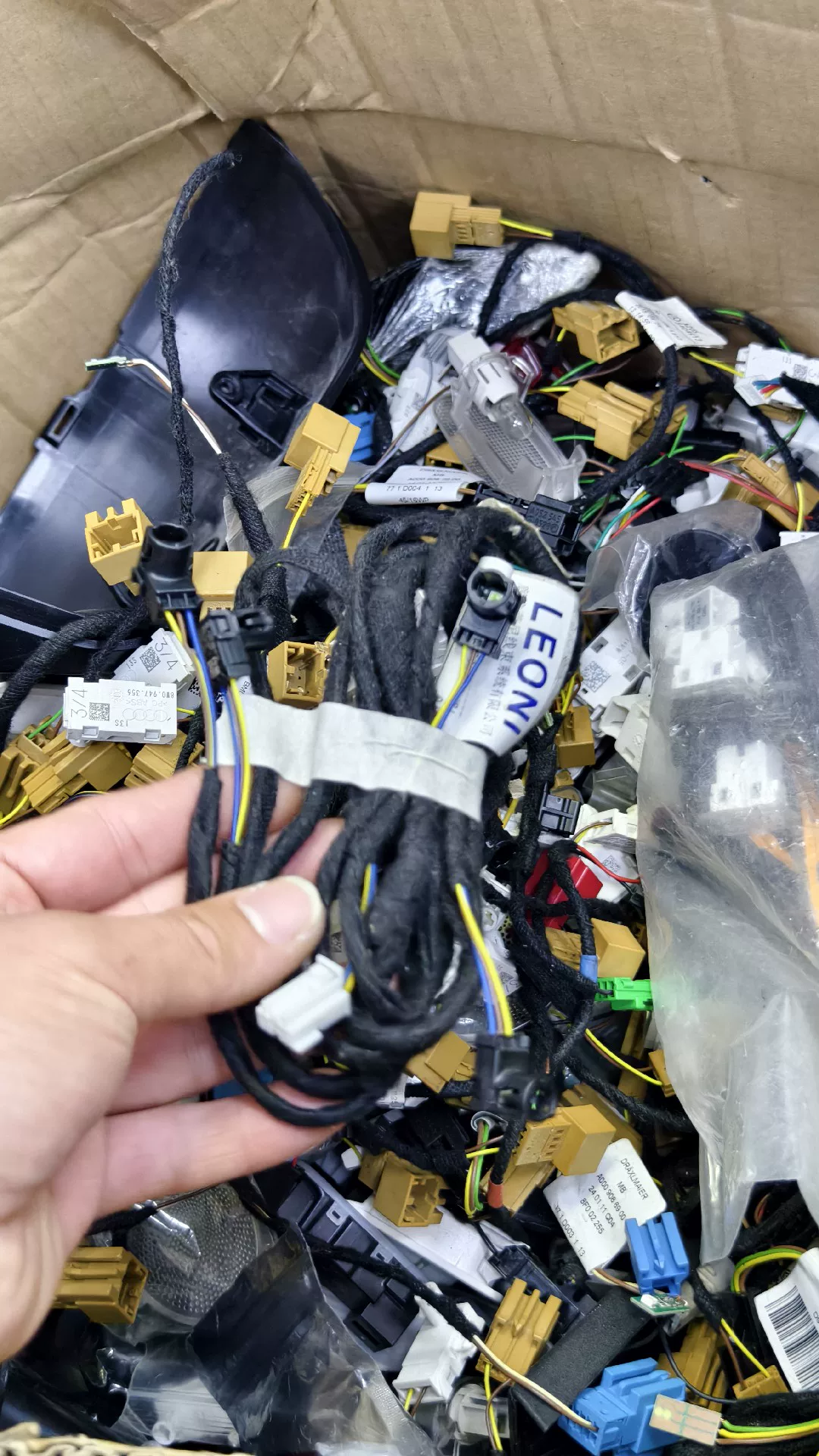 Mercedes-Benz OEM 3-color ambient light leds