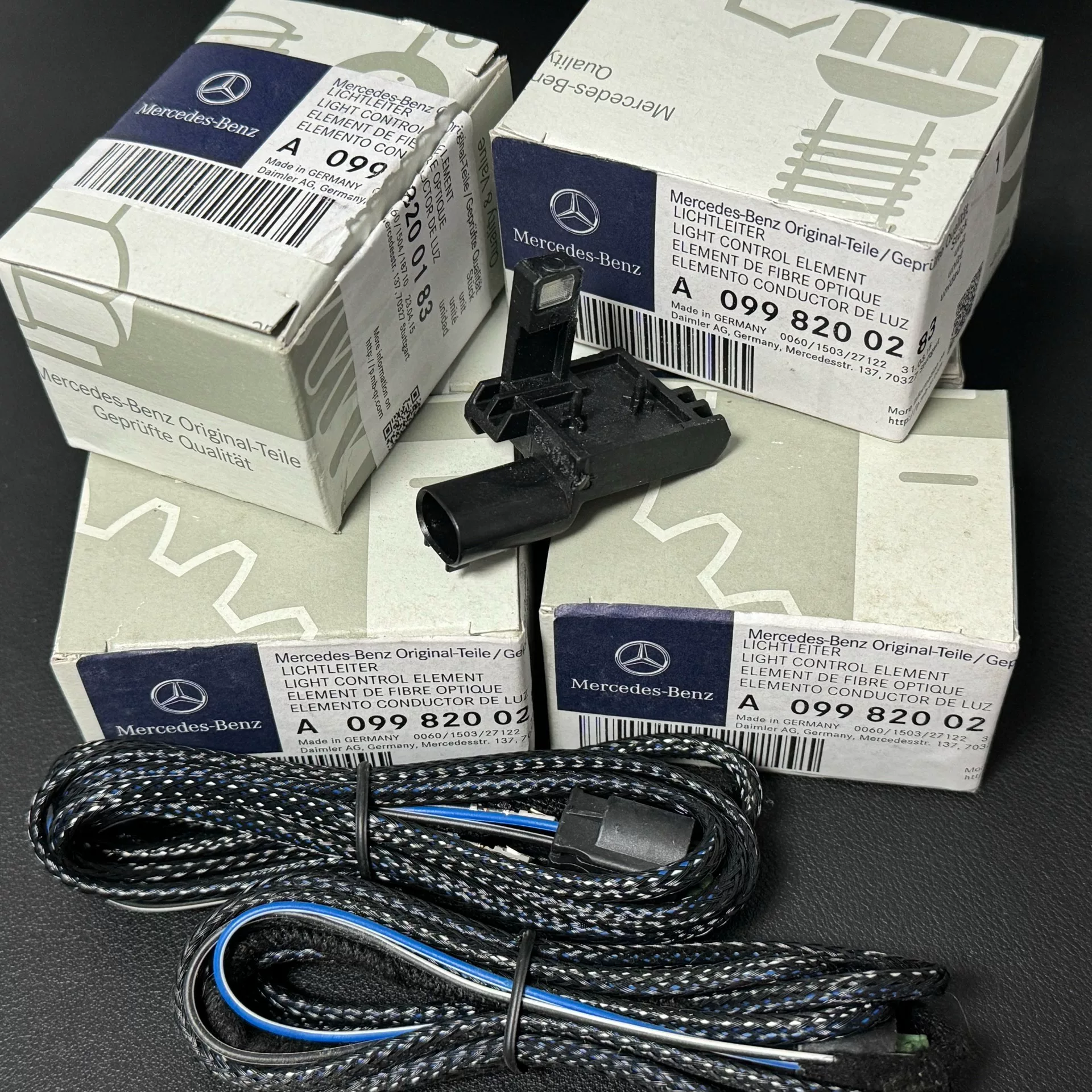 Mercedes-BenzW213Luz de porta original + luz de maçaneta original
