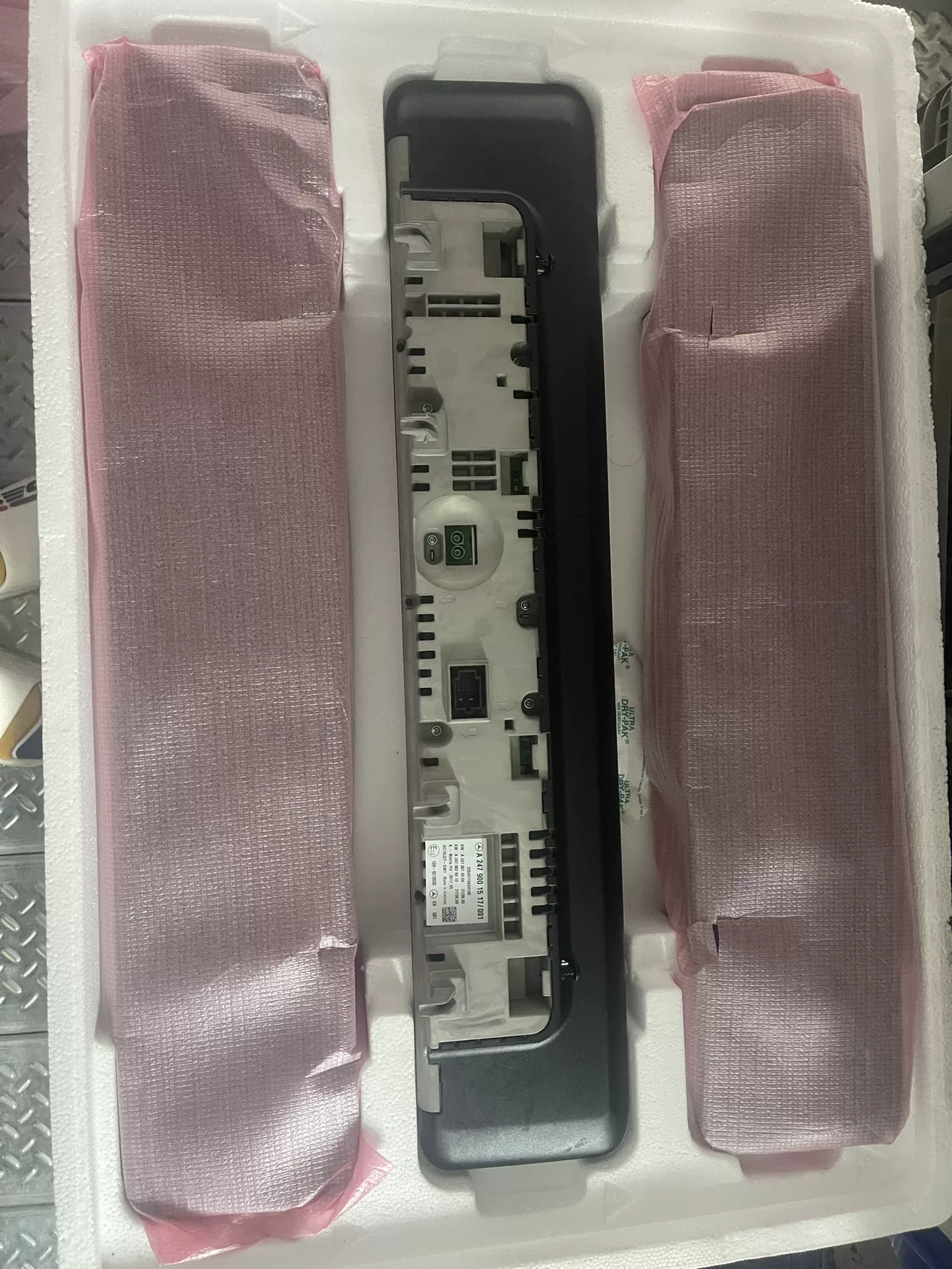 Display do Cluster de Instrumentos OEM Mercedes, Novo e Não Usado, Modelo A 247 900 15