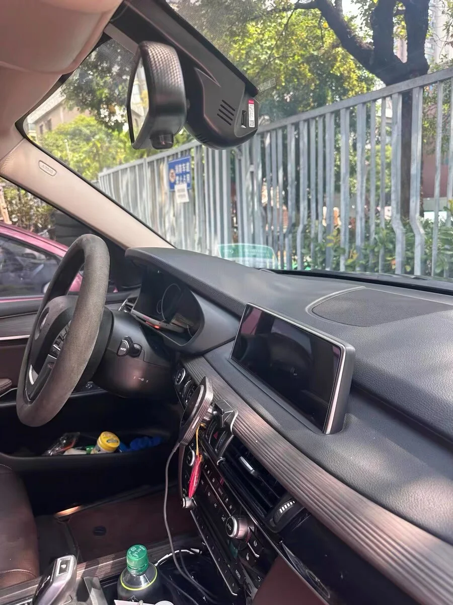 Câmera de carro oculta da BMW, instalação sem fios e sem danos para os modelos 5 e 3.