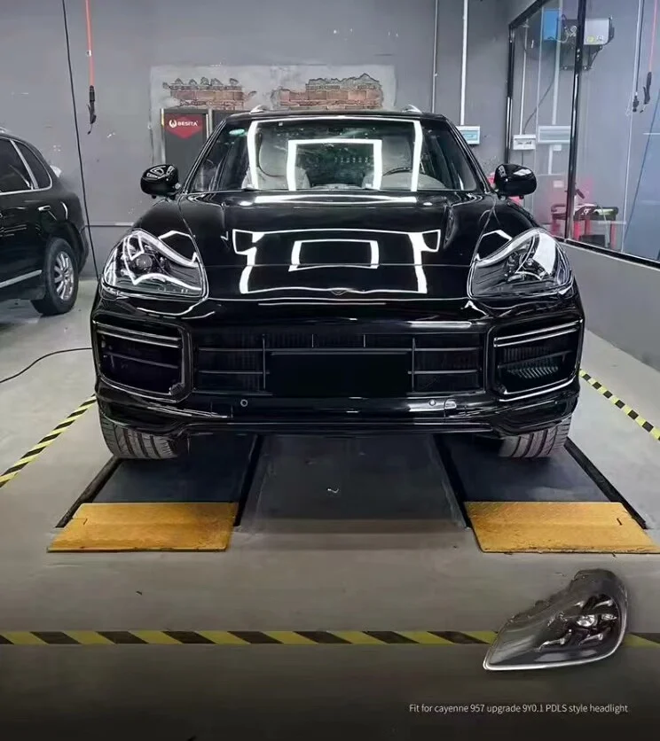 Porsche Cayenne 957 (2008–2010) 9Y0 Turbo Front Bumper Grille Kit with Fog Light Cutouts