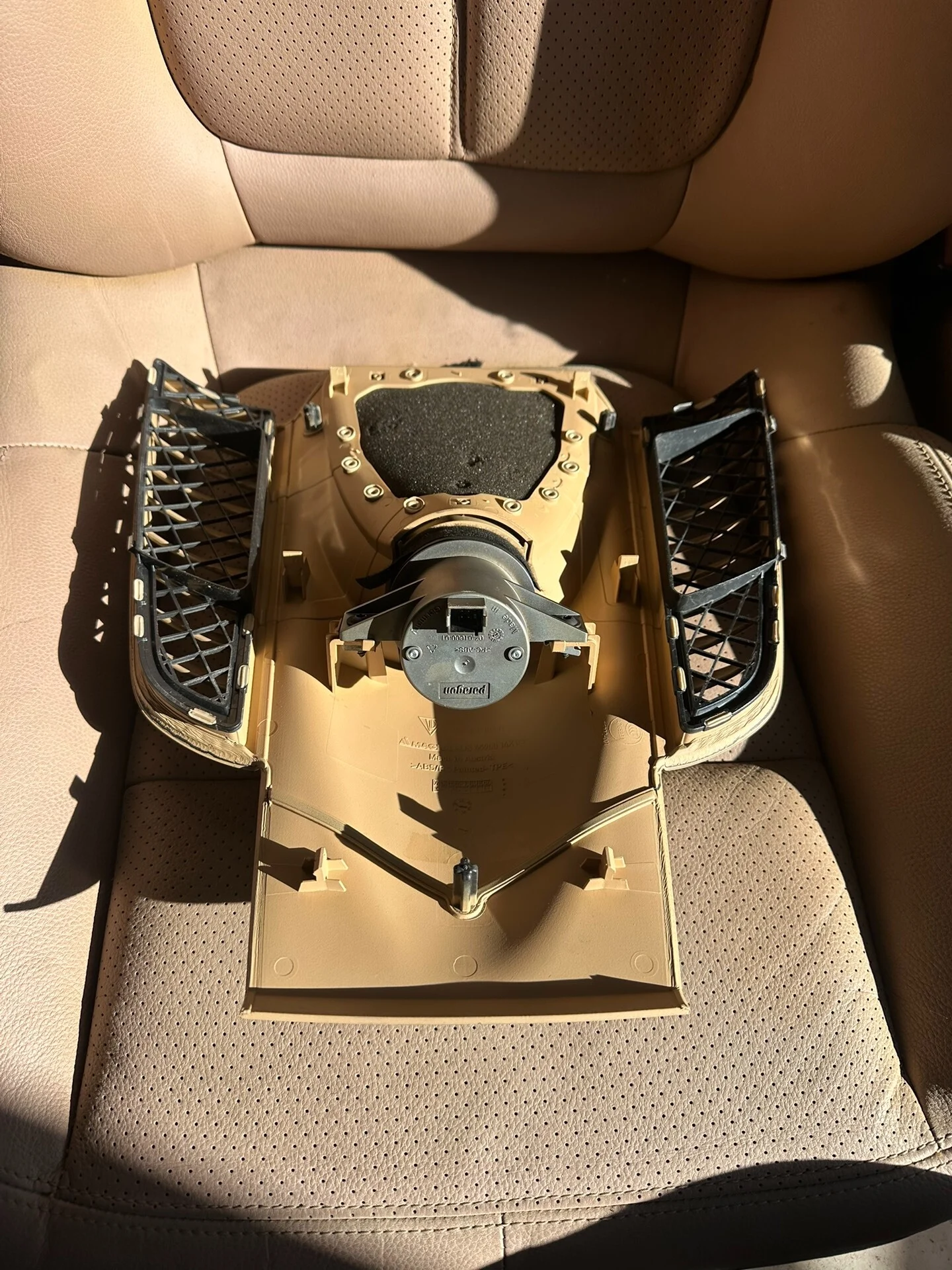 Porsche Cayenne 958 Dashboard Clock Chronograph (OEM Used)