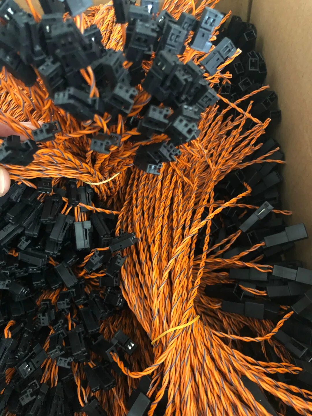 Mercedes-Benz E-Class C-Class High-Frequency Speaker Wiring Harness for Burmester Audio System • OEM TE Connectivity Terminals • German Standard AWG 16 OFC Copper Cable • Splitter