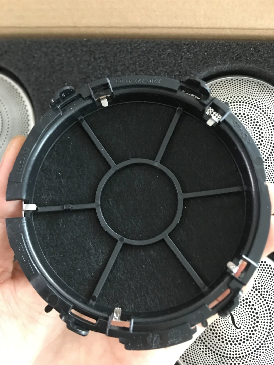 Mercedes-Benz C-Class, E-Class, GLC – Sound System Speaker Cover Plate Compatible with E300L and C200L – OEM Replacement Midrange Speaker Cover