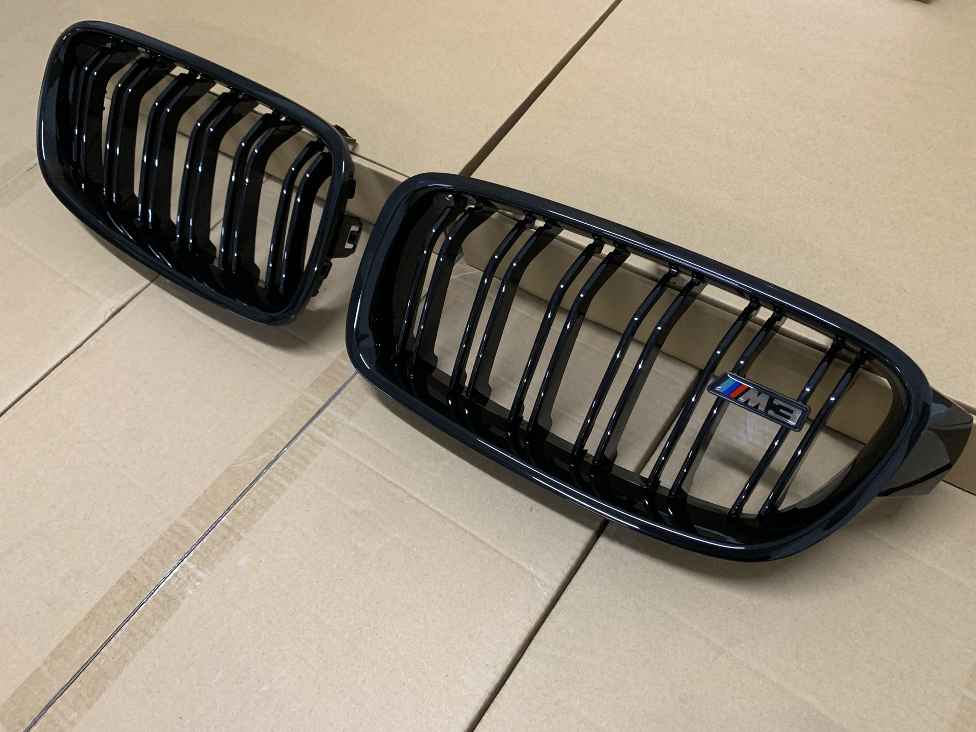 Grade do BMW Série 3 F30 F35 2013-2019 Linha Dupla Preto Brilhante