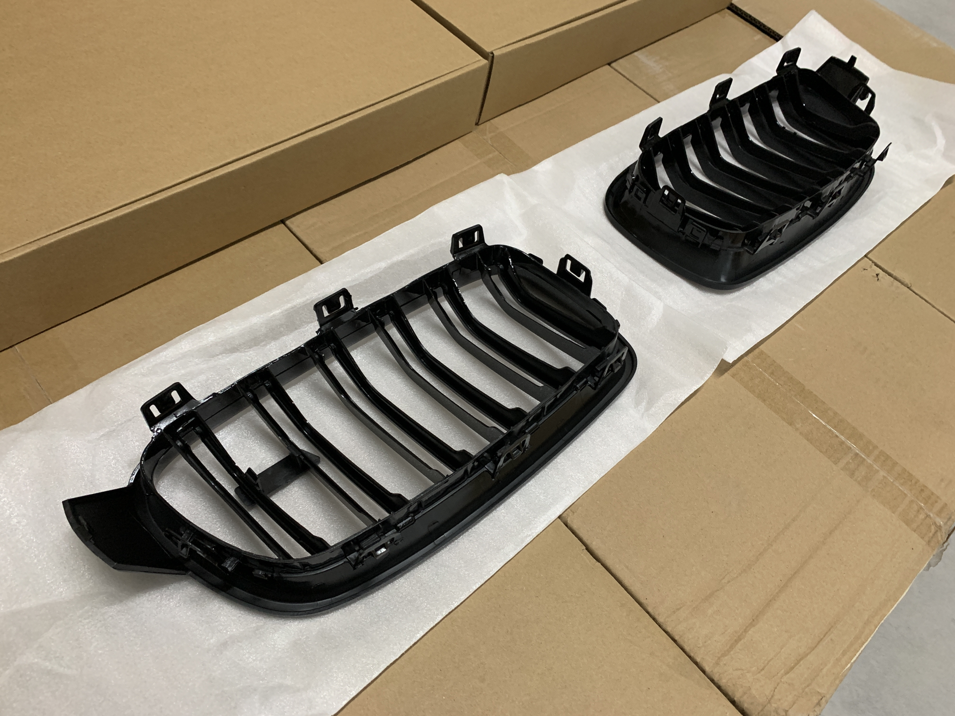 Grade do BMW Série 3 F30 F35 2013-2019 Linha Dupla Preto Brilhante