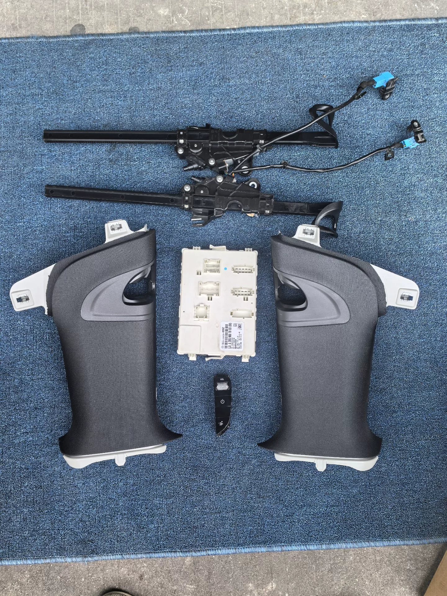 Mercedes W205 C-Class Coupe Seat Belt Auto-Deploy Kit (2015–2020)
