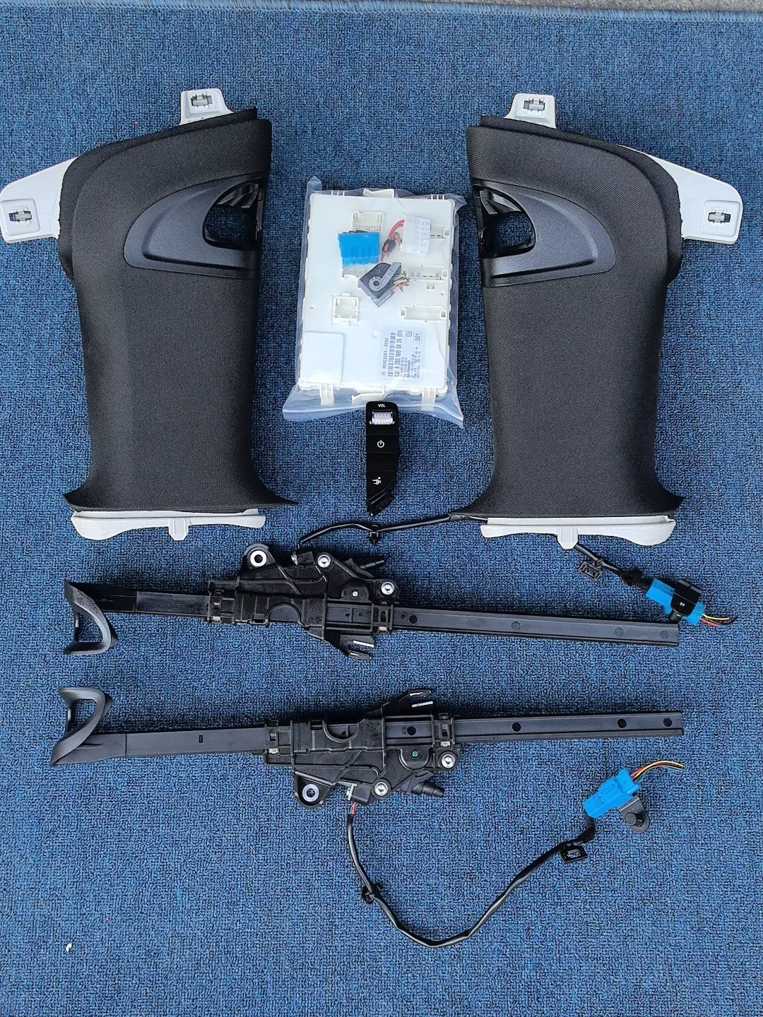 Mercedes W205 C-Class Coupe Seat Belt Auto-Deploy Kit (2015–2020)