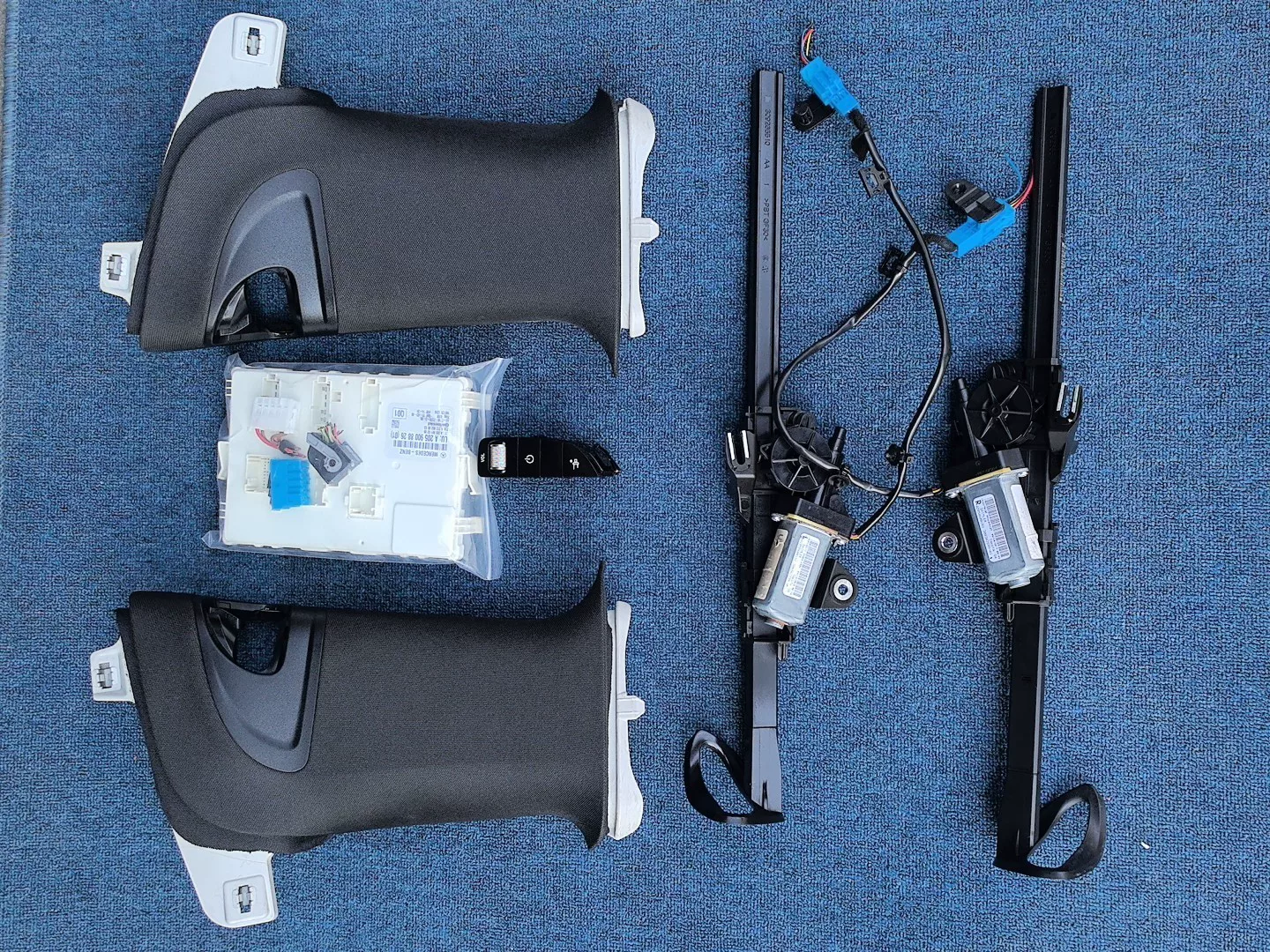 Mercedes W205 C-Class Coupe Seat Belt Auto-Deploy Kit (2015–2020)