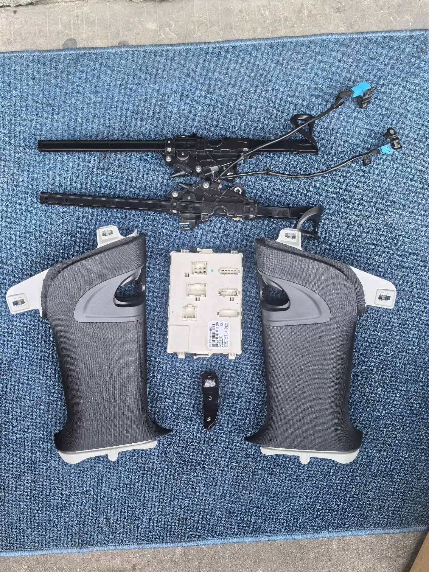 Mercedes W205 C-Class Coupe Seat Belt Auto-Deploy Kit (2015–2020)
