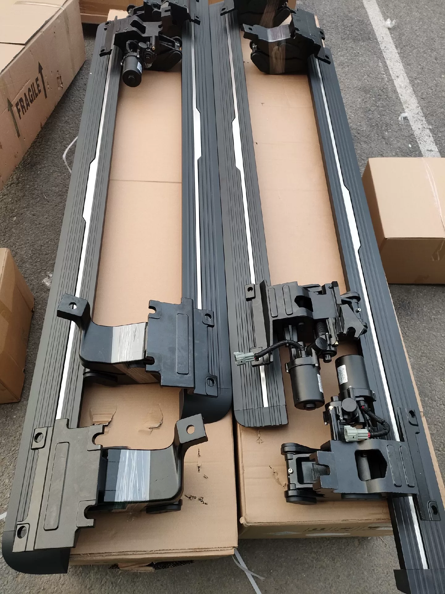 Land Rover Electric Running Boards (Power Side Steps) for Range Rover Sport & Autobiography
