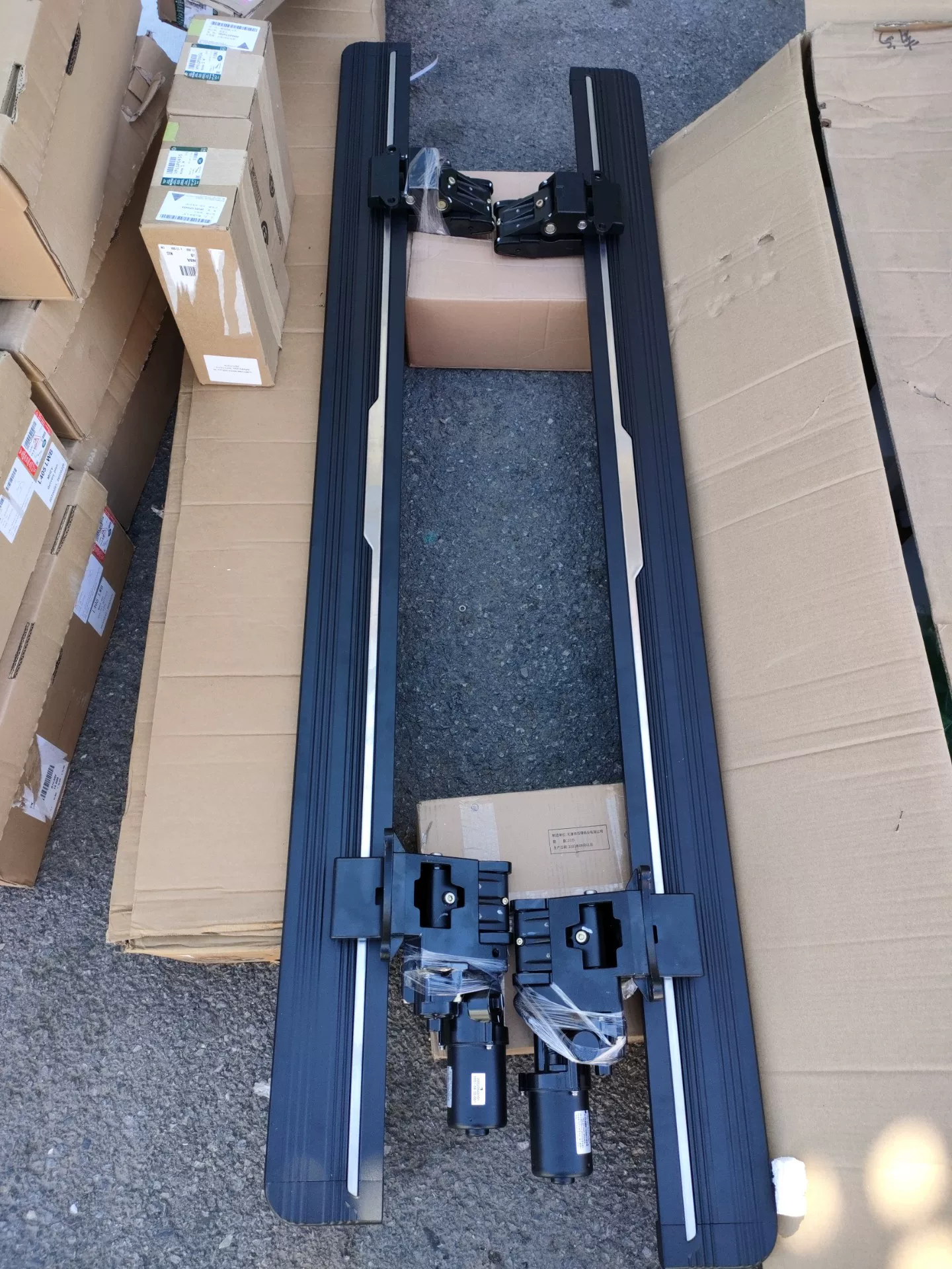 Land Rover Electric Running Boards (Power Side Steps) for Range Rover Sport & Autobiography