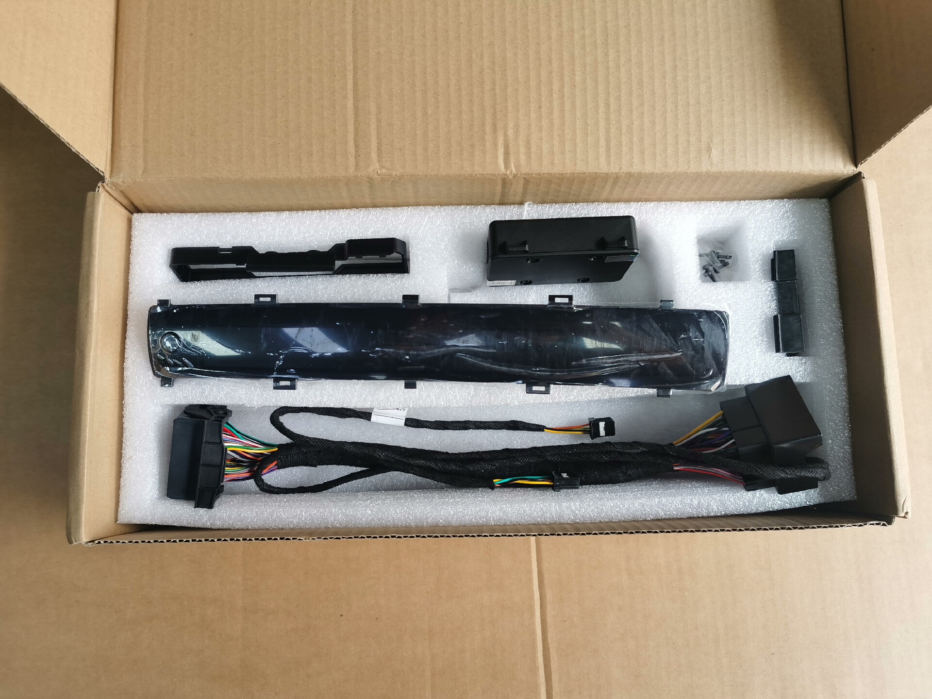 Tela LCD de instrumentos para passageiro do terceiro modelo da Audi Peças de conversão do cockpit virtual da Bosch Compatível com as plataformas A4L/A5/S4/S5/RS4/RS5/B9